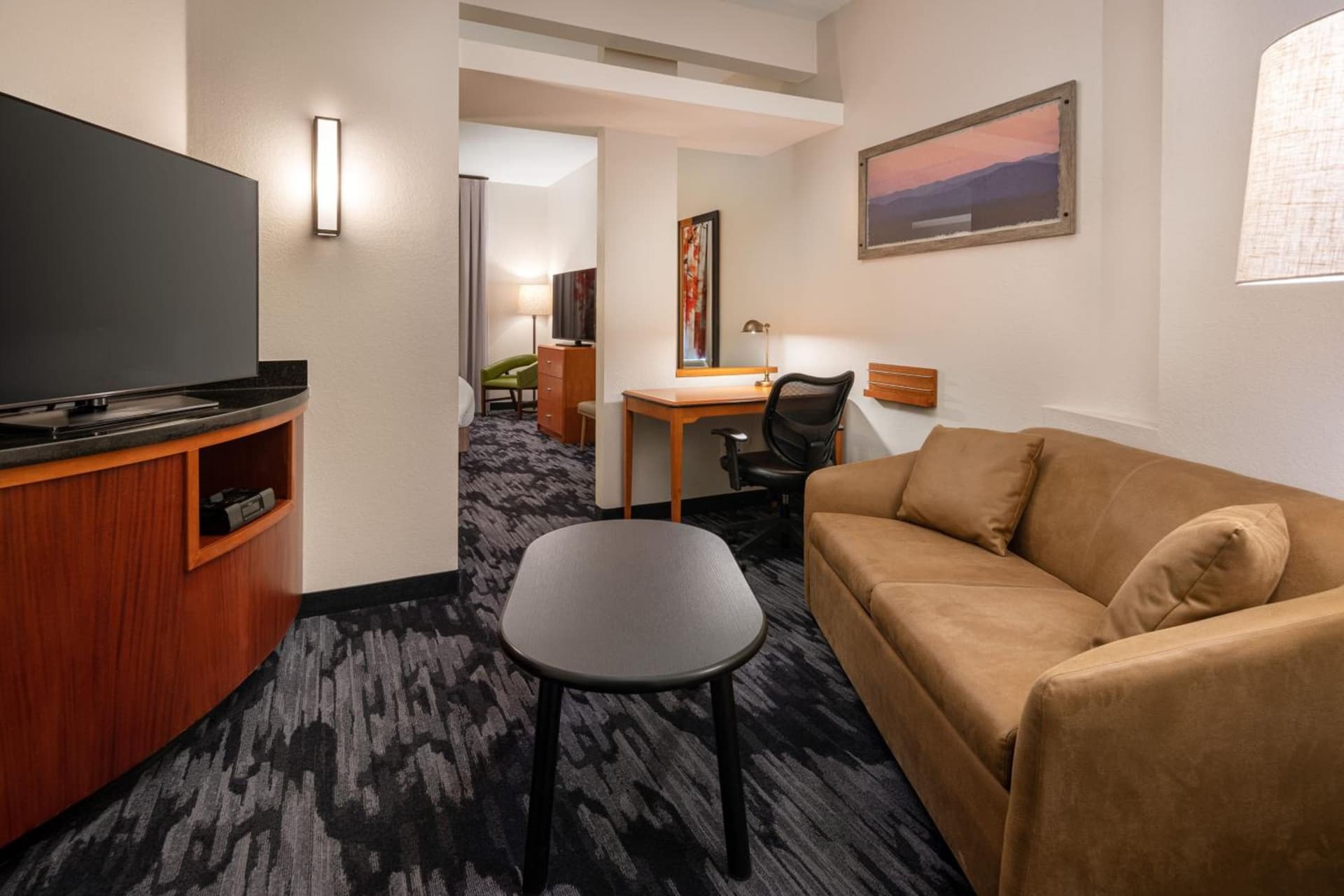 Fairfield Inn & Suites by Marriott Visalia Tulare interior in Tulare, CA — gallery photo 2