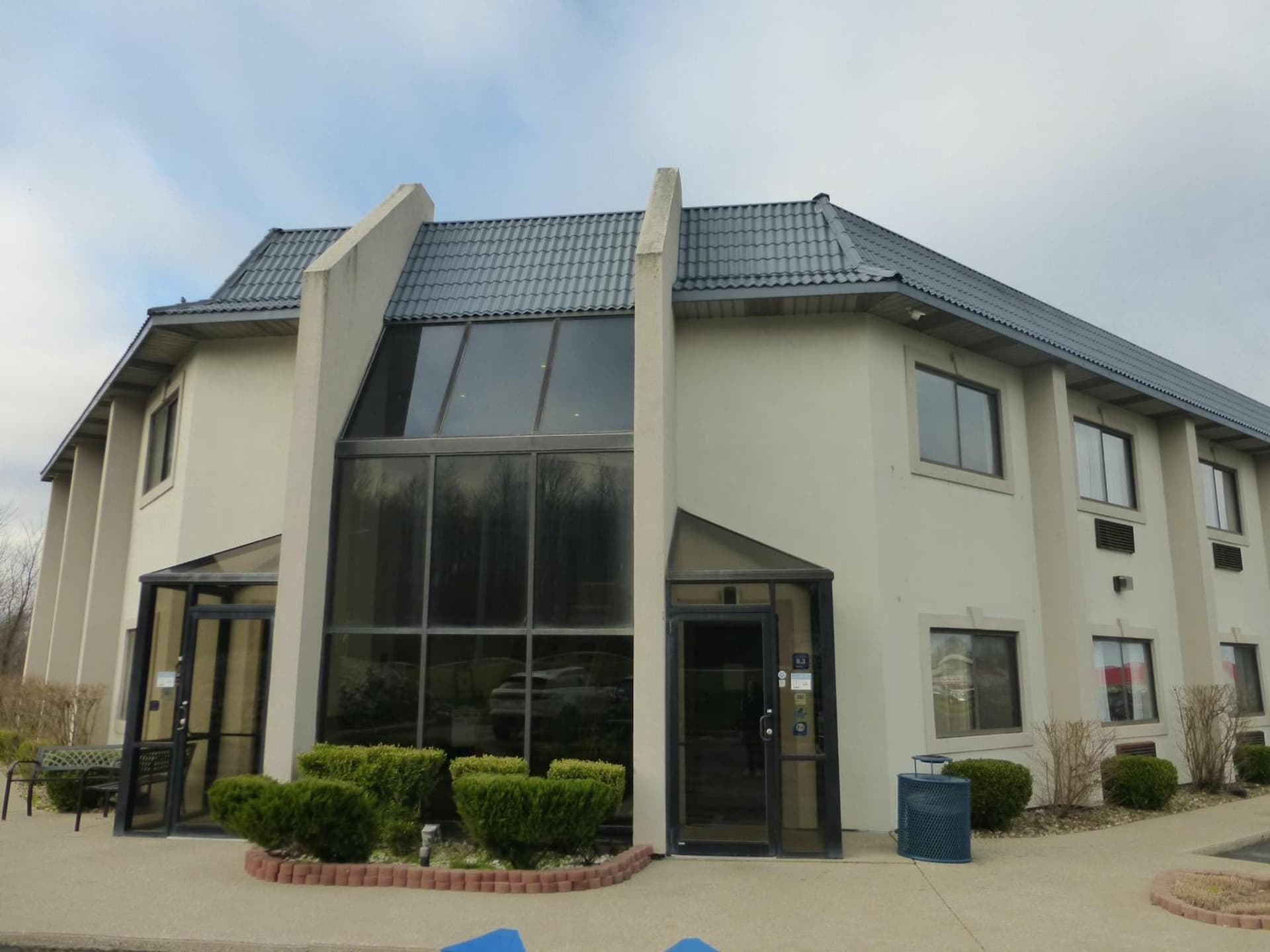 Red Roof Inn Greencastle South - Cloverdale featured exterior or lobby in Cloverdale, IN — similar hotel