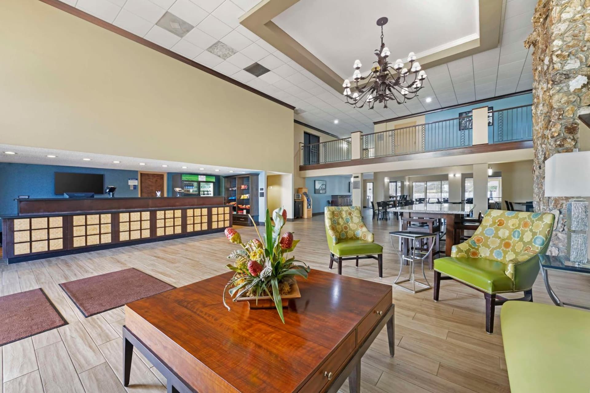 Best Western International Speedway Hotel interior in Daytona Beach, FL — gallery photo 2