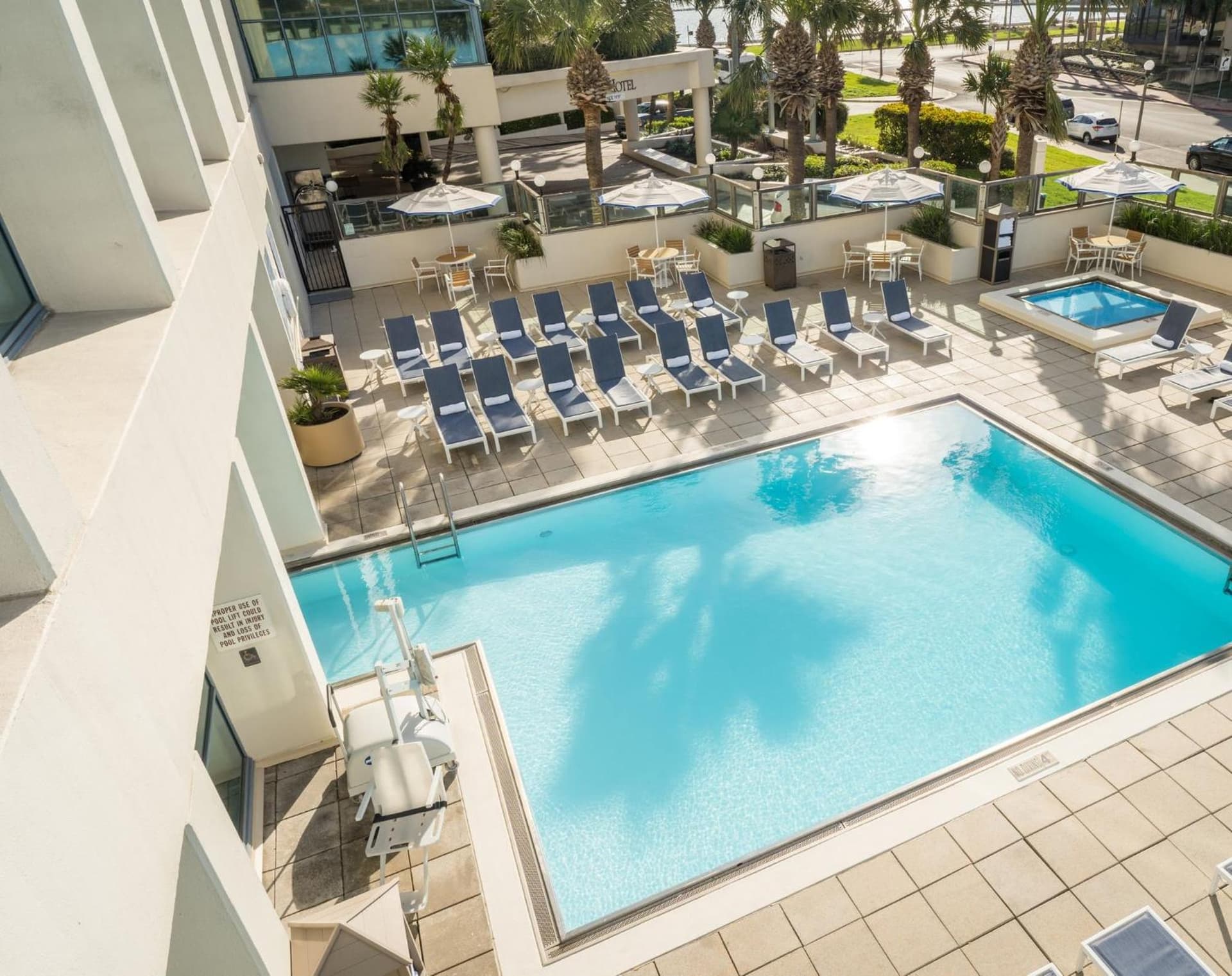 Omni Corpus Christi Hotel interior in Corpus Christi, TX — gallery photo 2