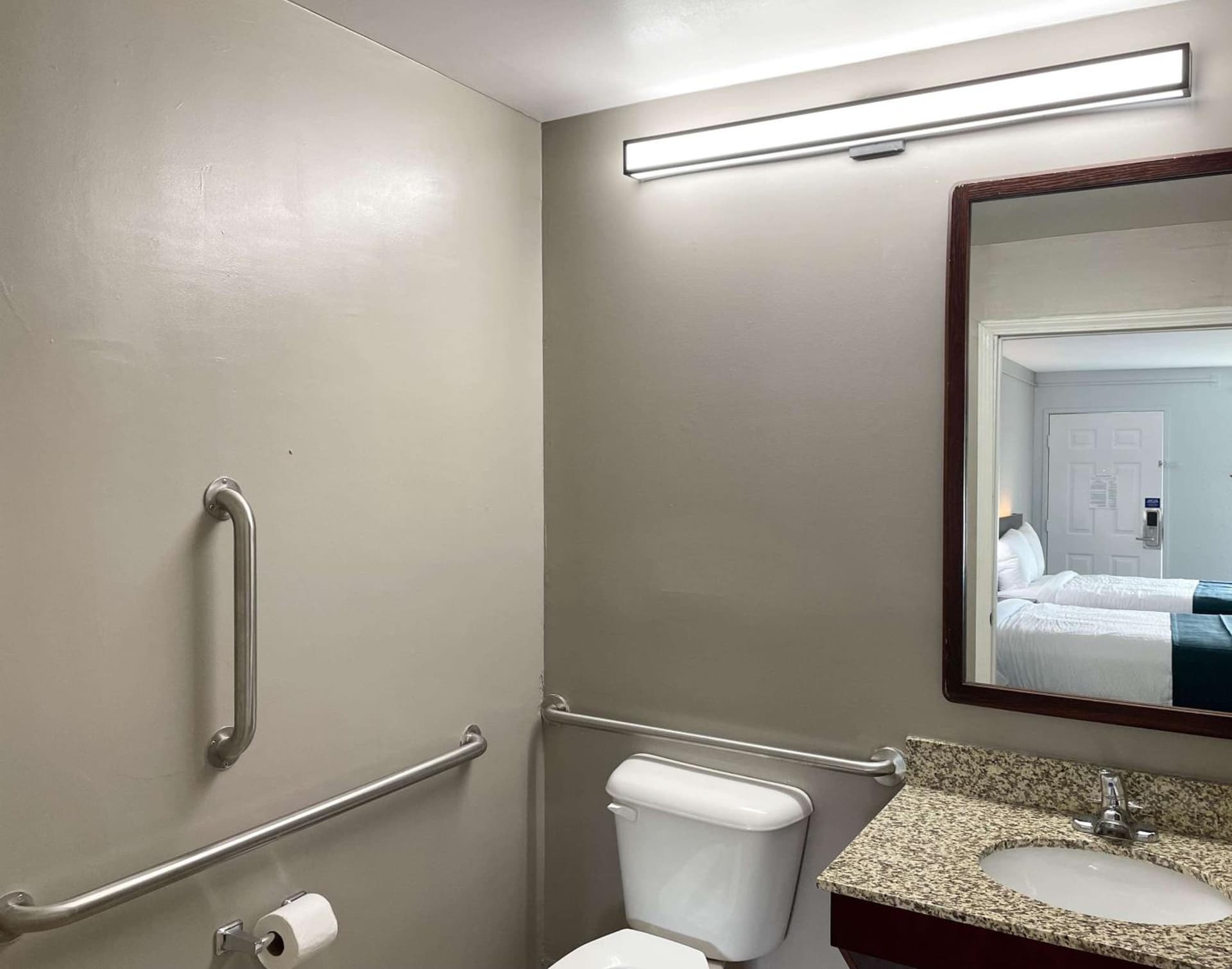 Motel 6 West Columbia SC Airport gallery photo in West Columbia, SC — image 15
