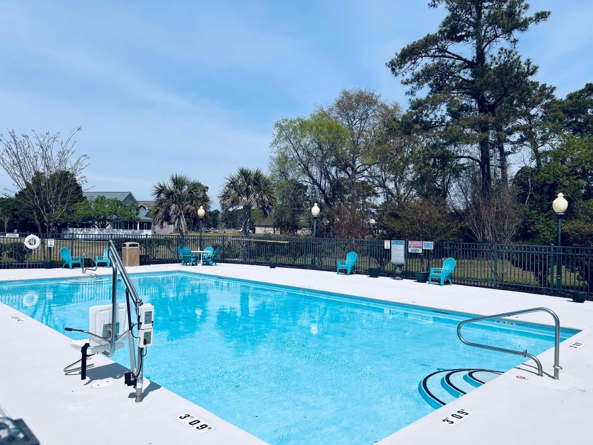 Blue Water Inn & Suites BW Signature Collection gallery photo in North Topsail Beach, NC — image 18