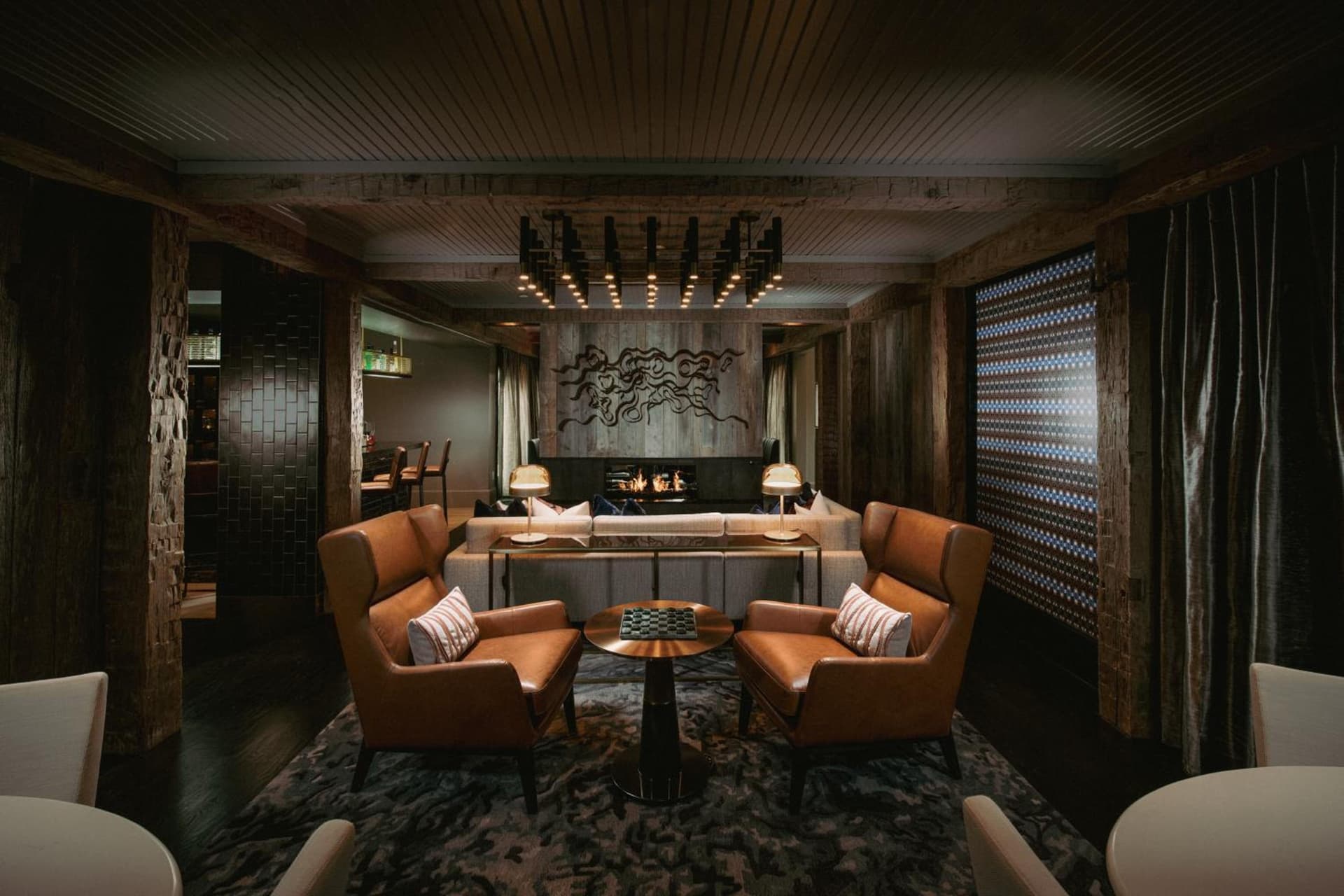 Hotel Hartness interior in Greenville, SC — gallery photo 2