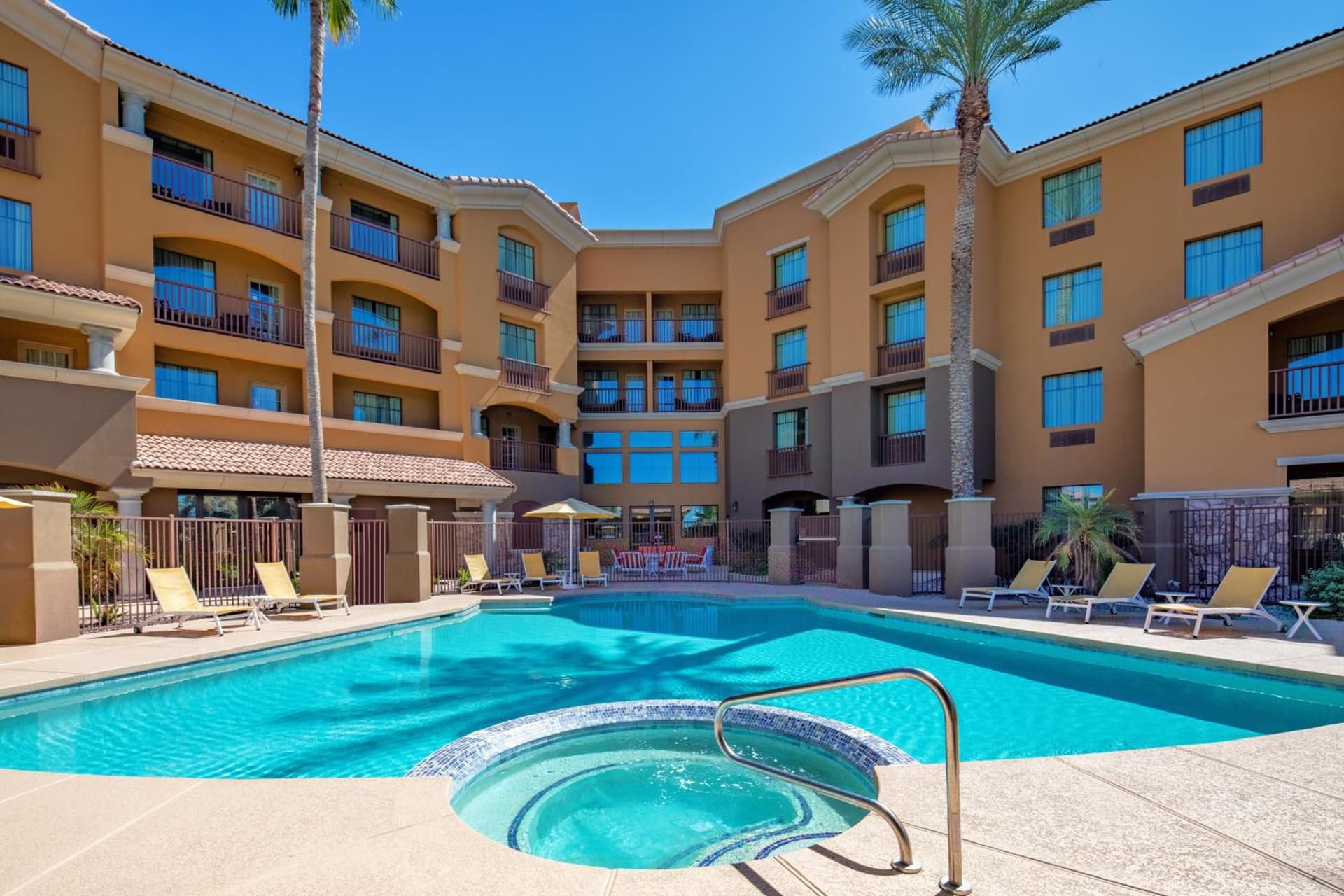 Holiday Inn Phoenix/Chandler by IHG gallery photo in Chandler, AZ — image 27