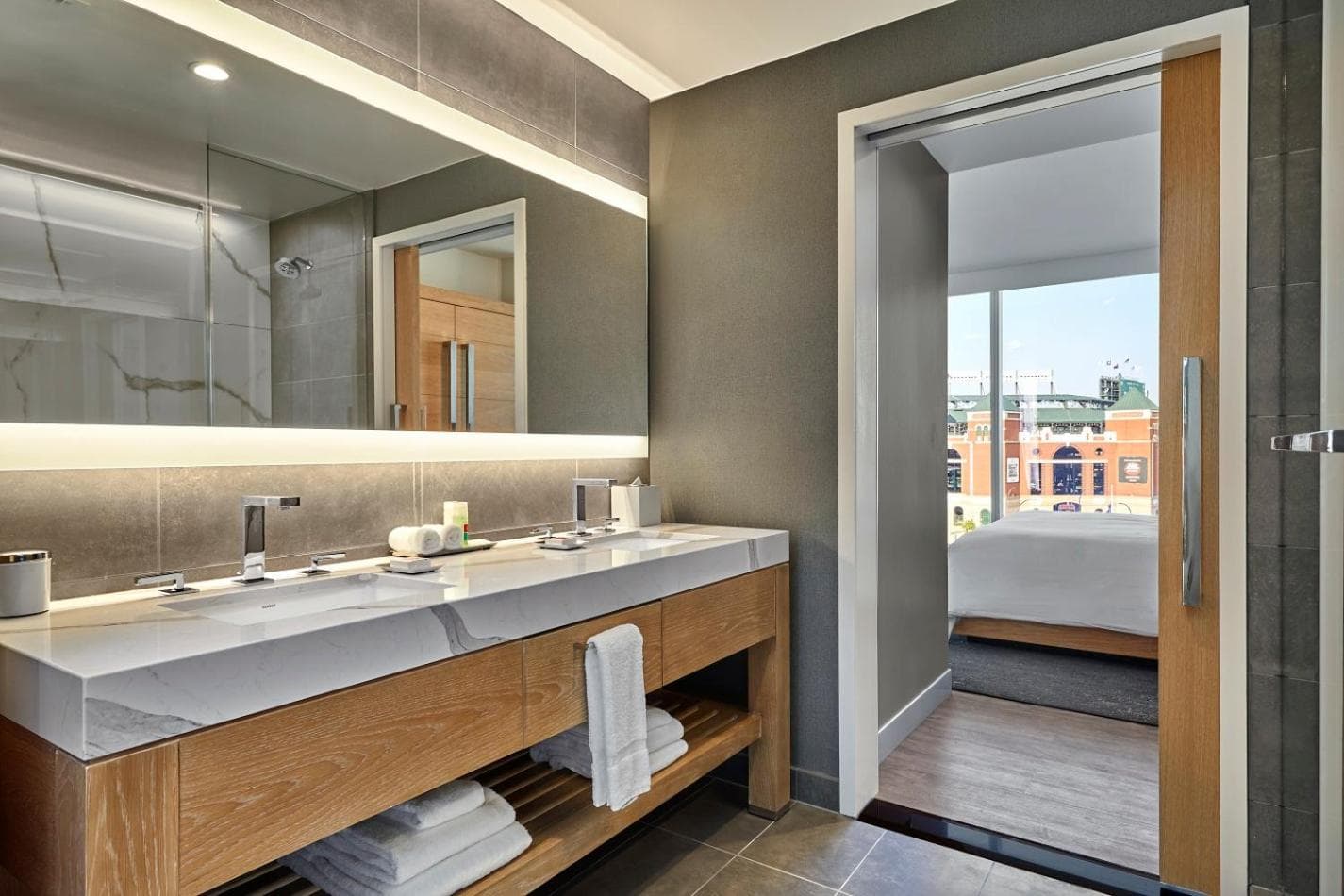 Live! by Loews - Arlington, TX gallery photo in Arlington, TX — image 15