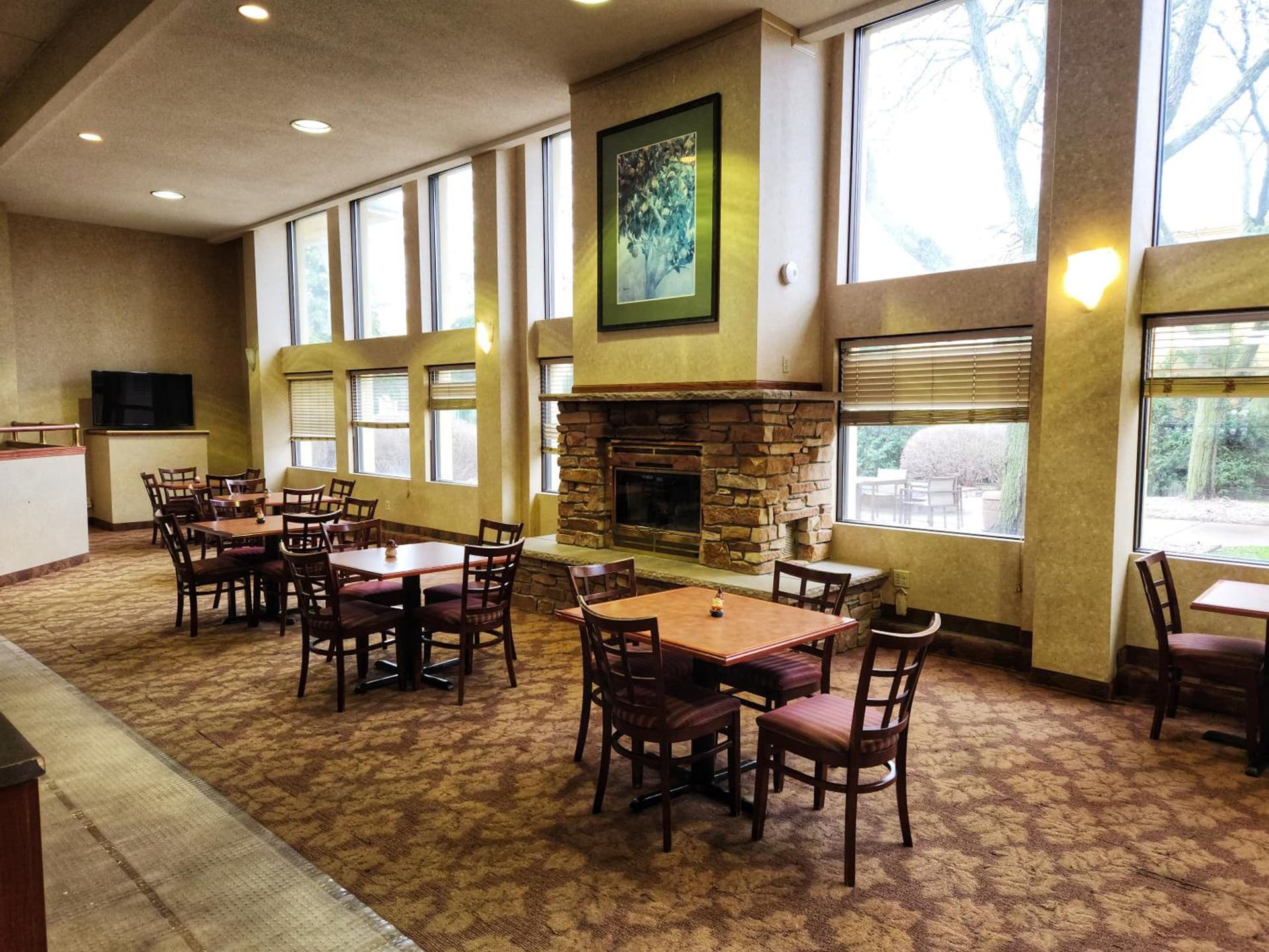 La Quinta by Wyndham Appleton College Avenue gallery photo in Appleton, WI — image 14