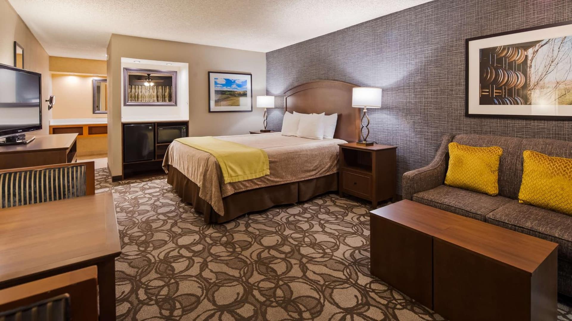 Best Western Plus Black Oak gallery photo in Paso Robles, CA — image 96