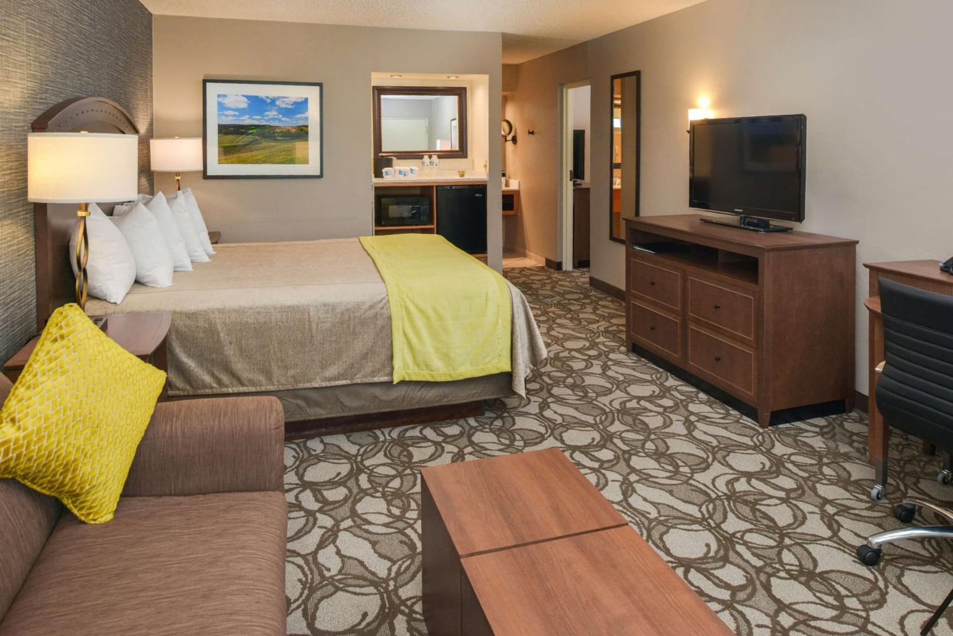 Best Western Plus Black Oak gallery photo in Paso Robles, CA — image 79