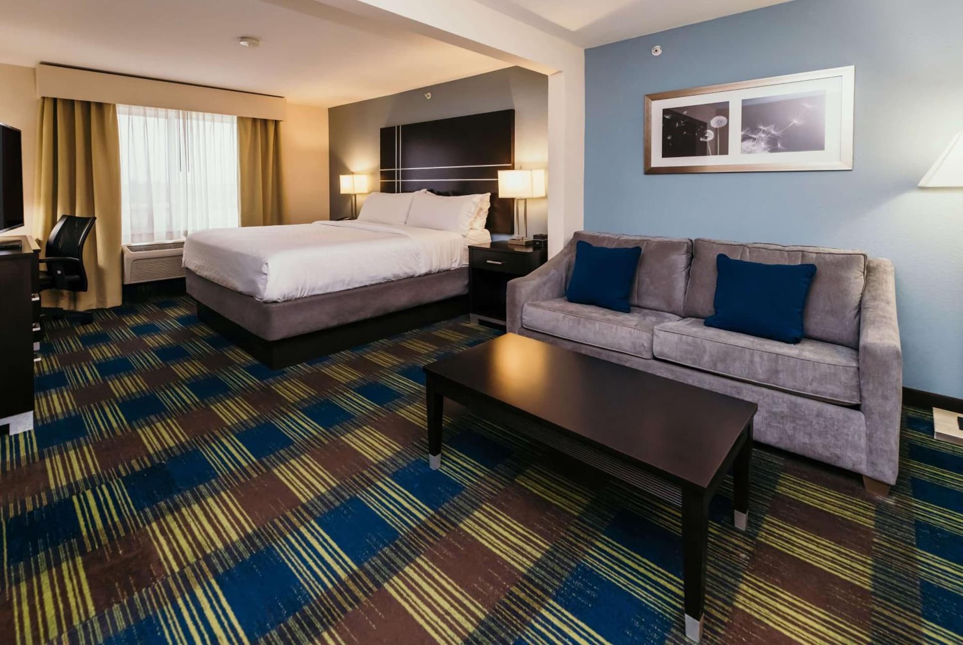 La Quinta Inn & Suites by Wyndham Ankeny IA - Des Moines IA gallery photo in Ankeny, IA — image 42