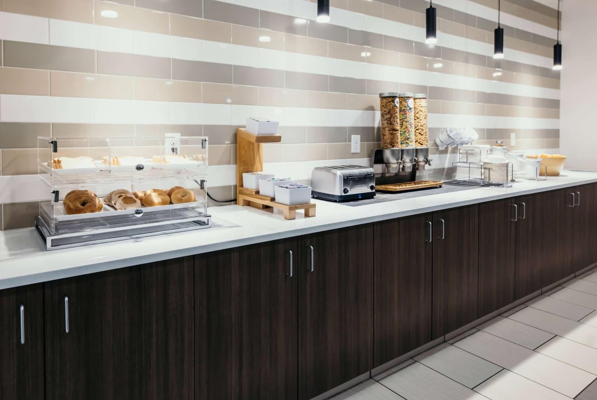 La Quinta Inn & Suites by Wyndham Ankeny IA - Des Moines IA gallery photo in Ankeny, IA — image 14