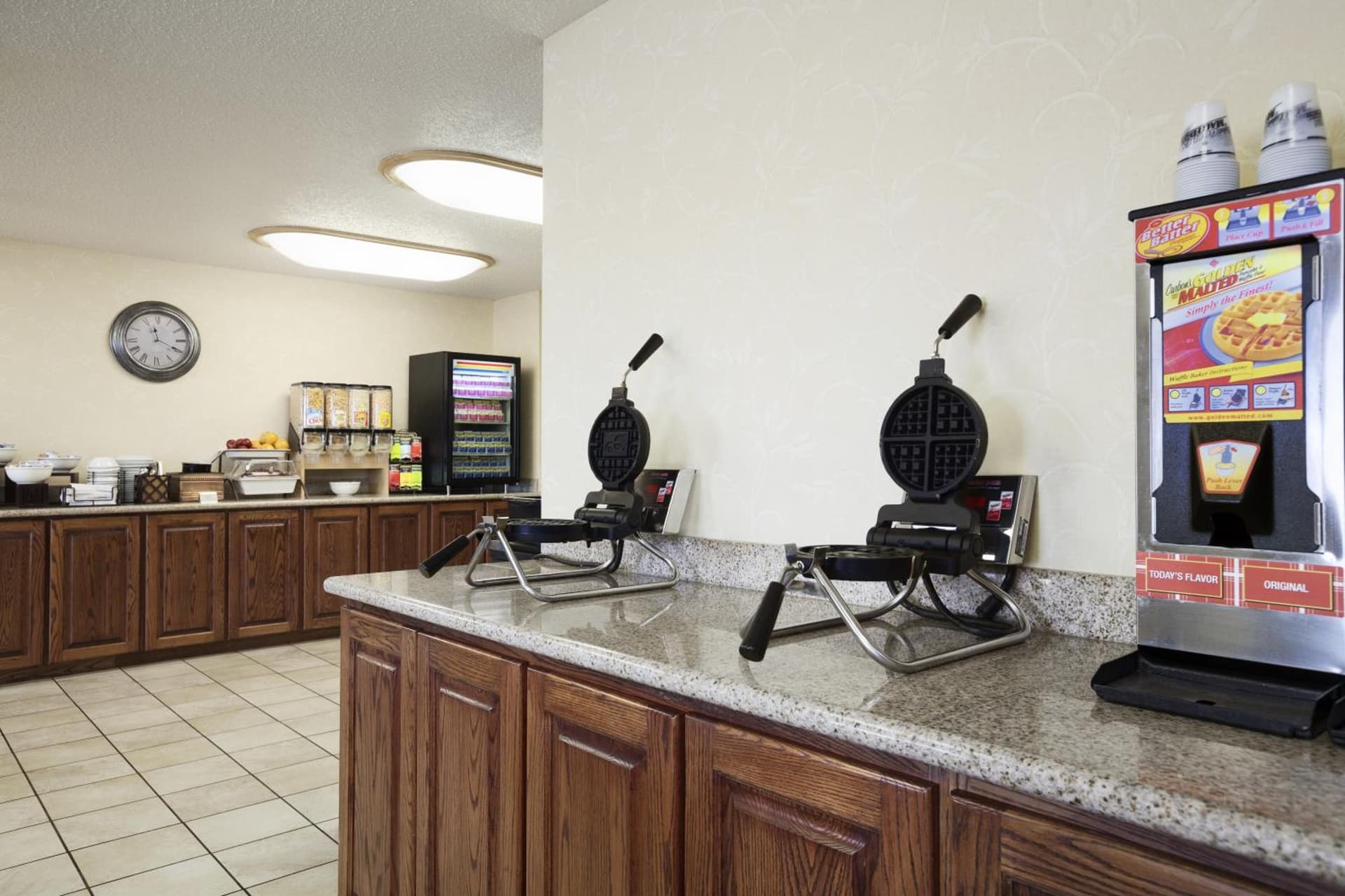 Country Inn & Suites by Radisson Bismarck Waterpark gallery photo in Bismarck, ND — image 15
