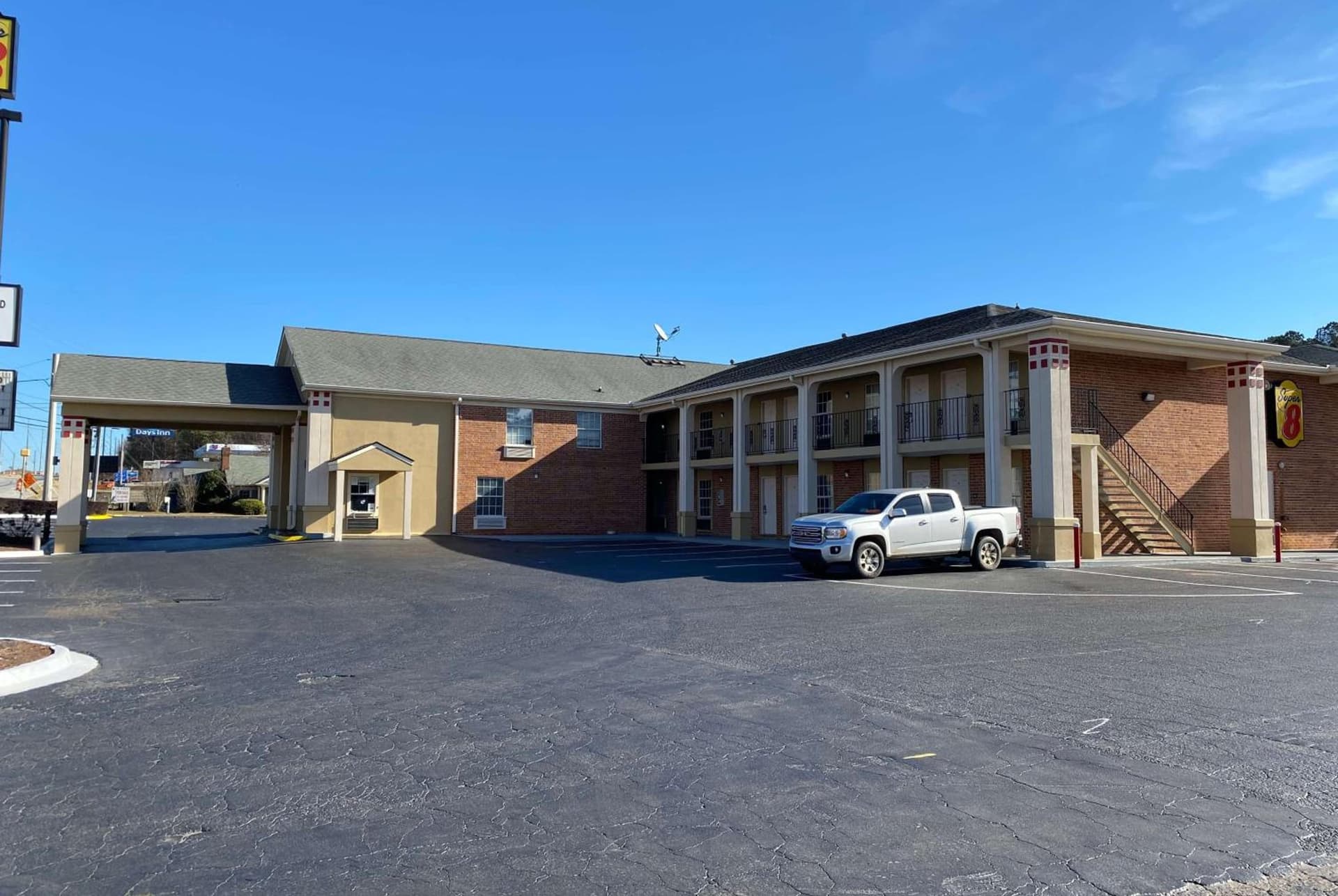 Super 8 by Wyndham Covington property views in Covington, GA — gallery photo 3