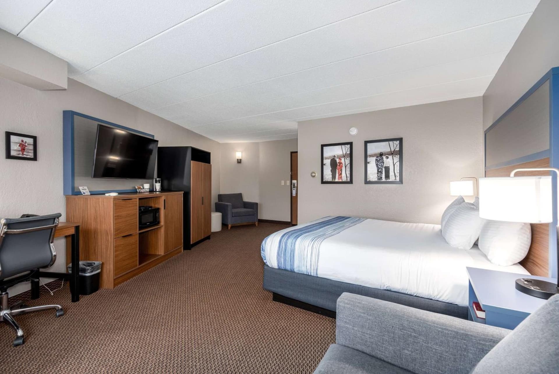 AmericInn by Wyndham New Richmond gallery photo in New Richmond, WI — image 79