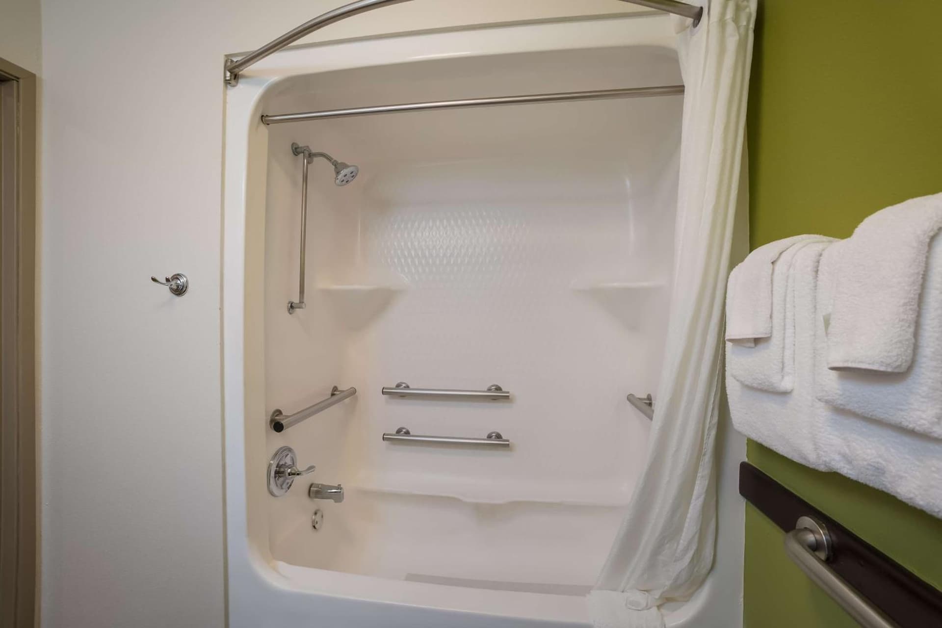 SureStay Plus by Best Western Mesa Superstition Springs gallery photo in Mesa, AZ — image 28