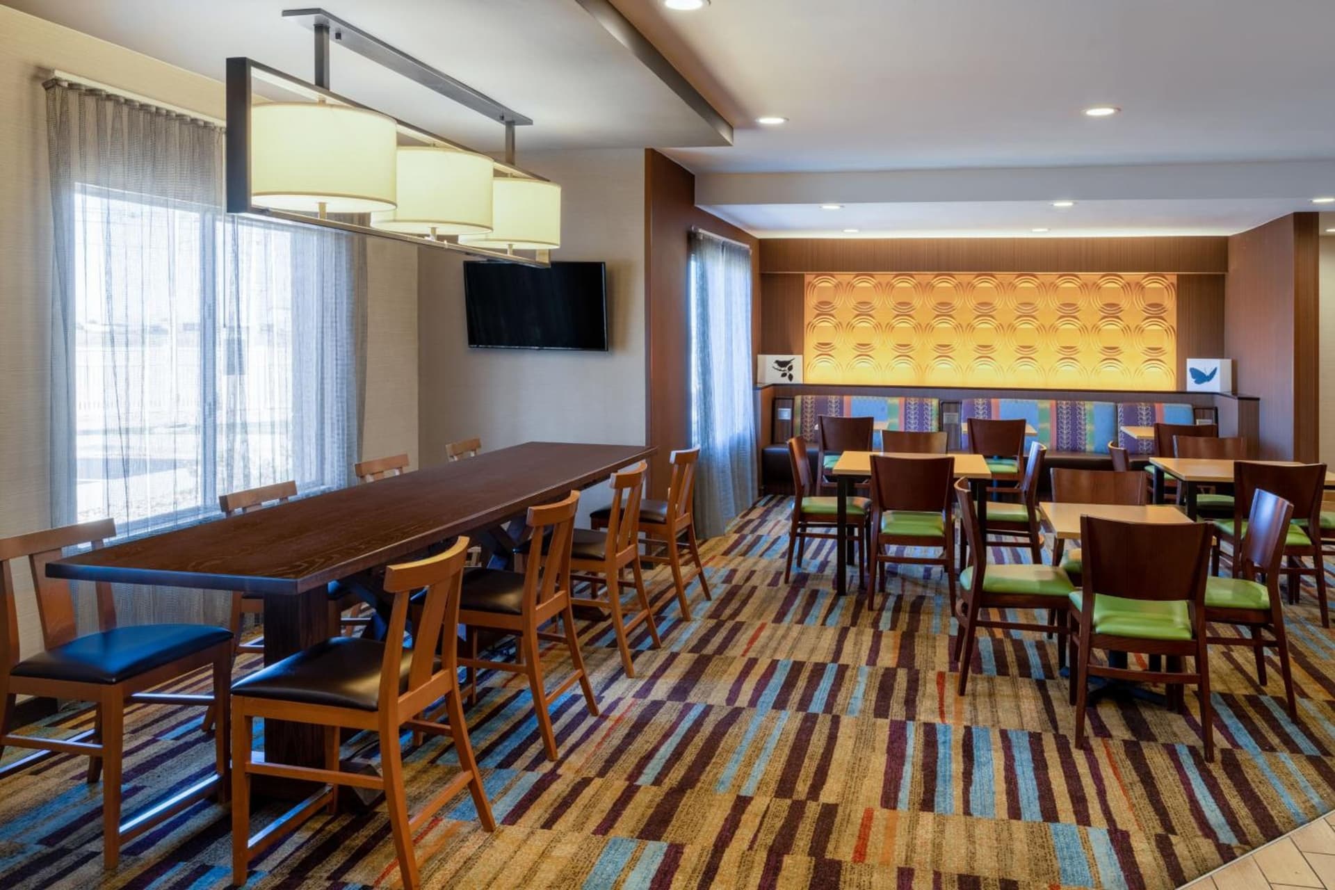 Fairfield Inn & Suites by Marriott Denver Aurora/Medical Center property views in Aurora, CO — gallery photo 3
