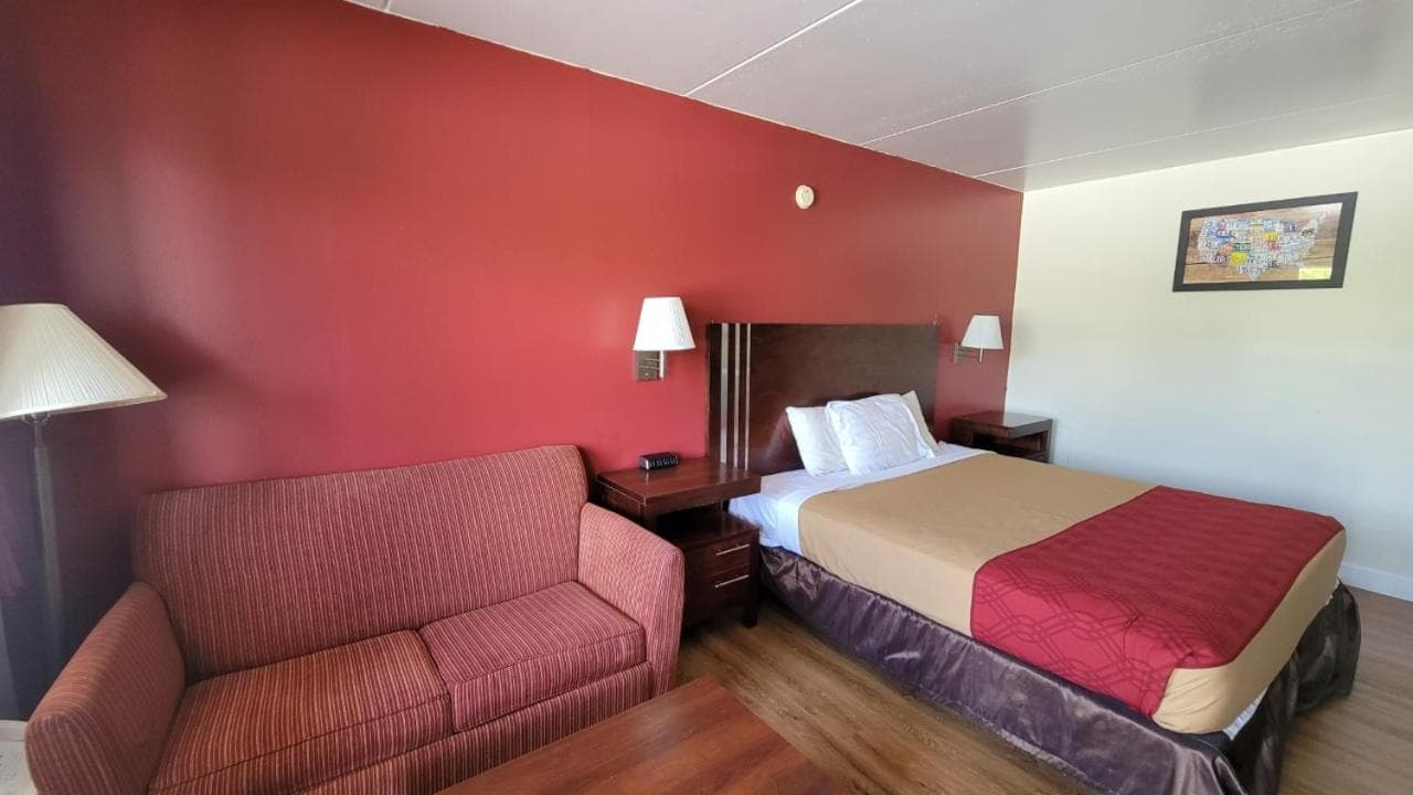 King's Inn Motel gallery photo in Reading, PA — image 17