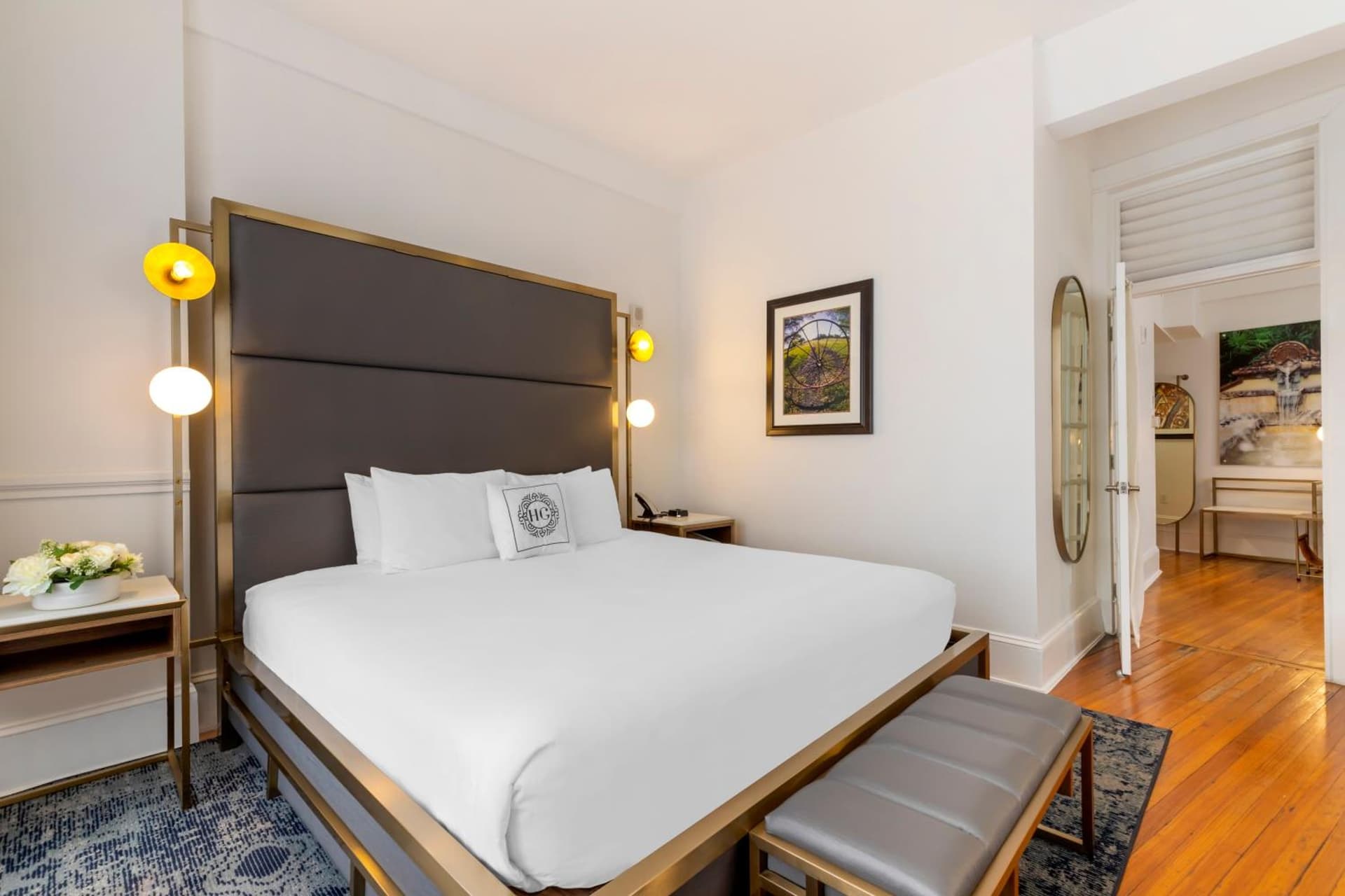 Hotel Gibbs Downtown Riverwalk gallery photo in San Antonio, TX — image 11