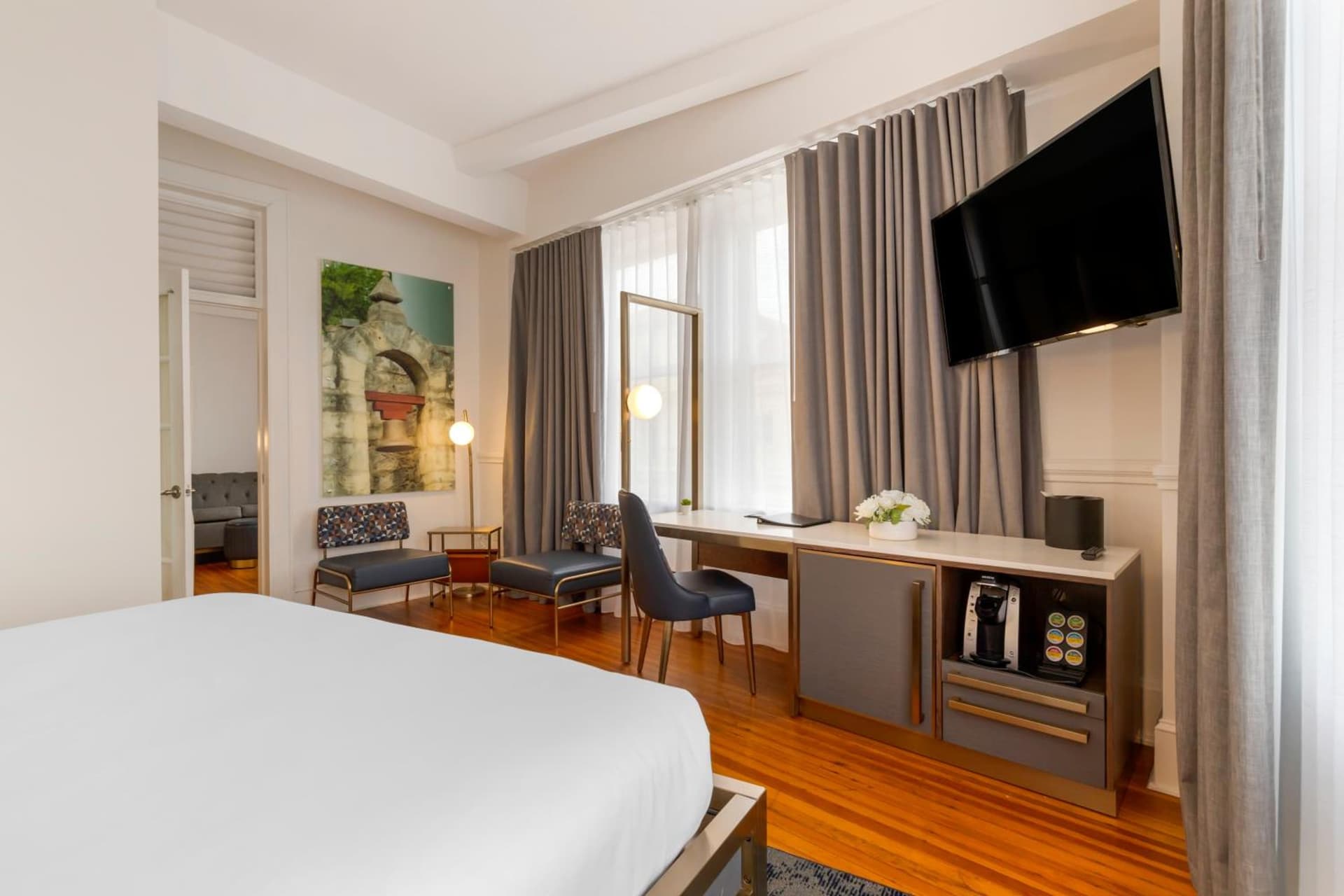 Hotel Gibbs Downtown Riverwalk interior in San Antonio, TX — gallery photo 2