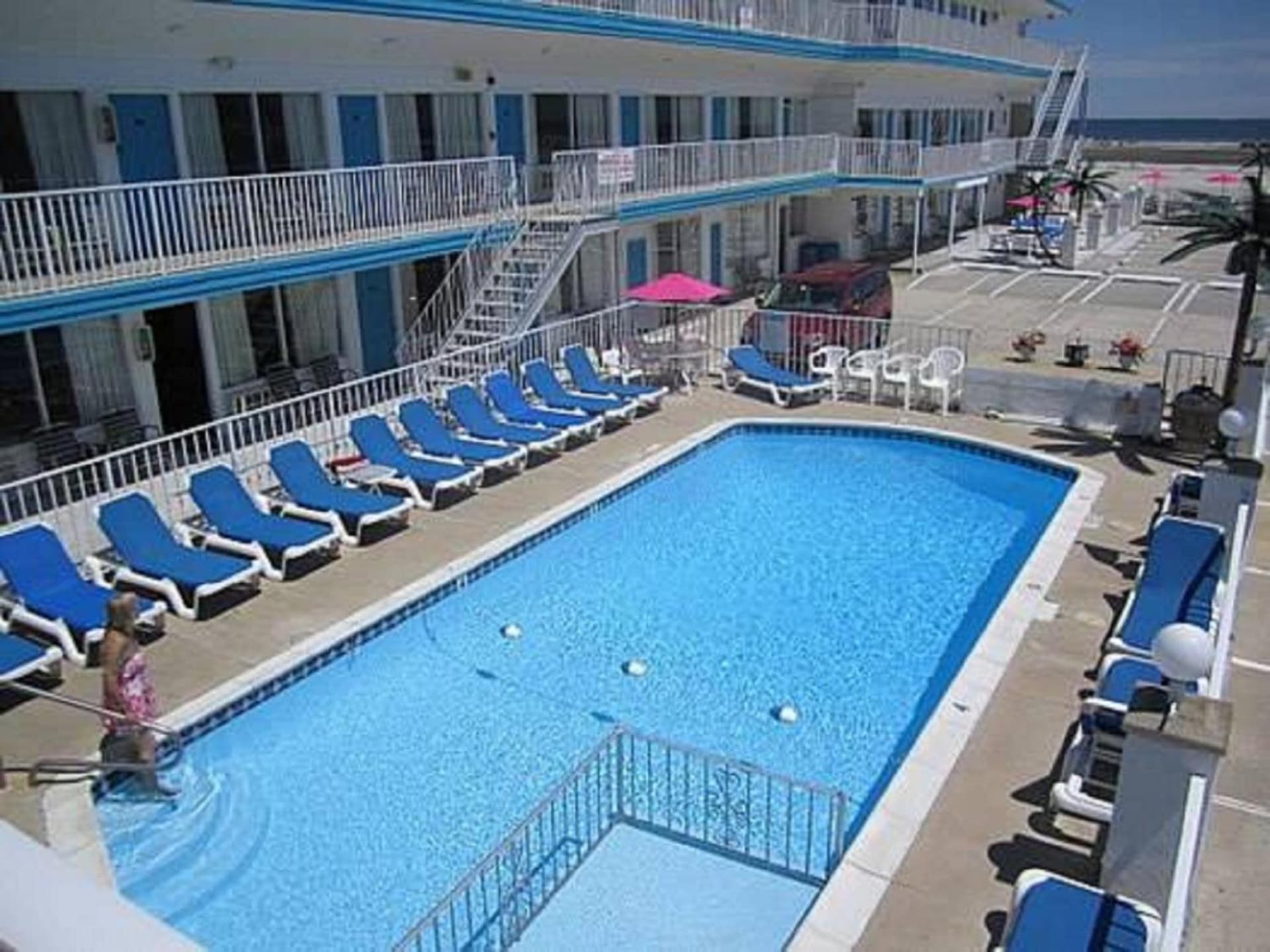 Apollo Motel interior in Wildwood Crest, NJ — gallery photo 2