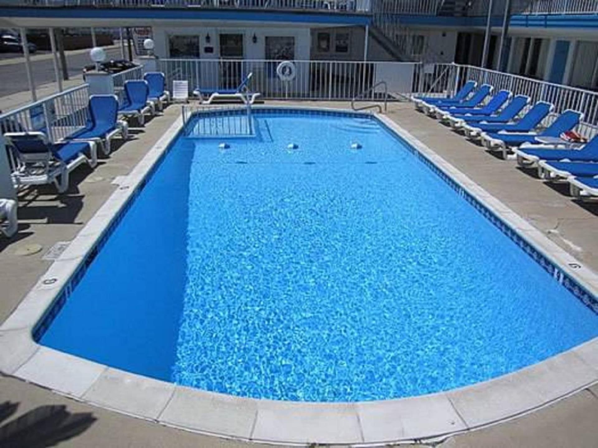 Apollo Motel property views in Wildwood Crest, NJ — gallery photo 3