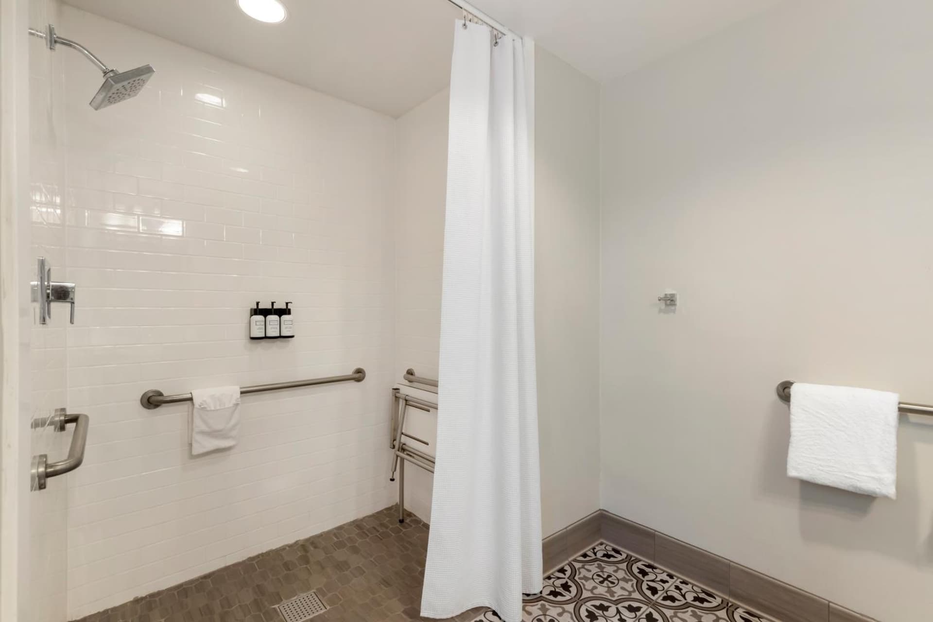 Hotel Gibbs Downtown Riverwalk gallery photo in San Antonio, TX — image 33