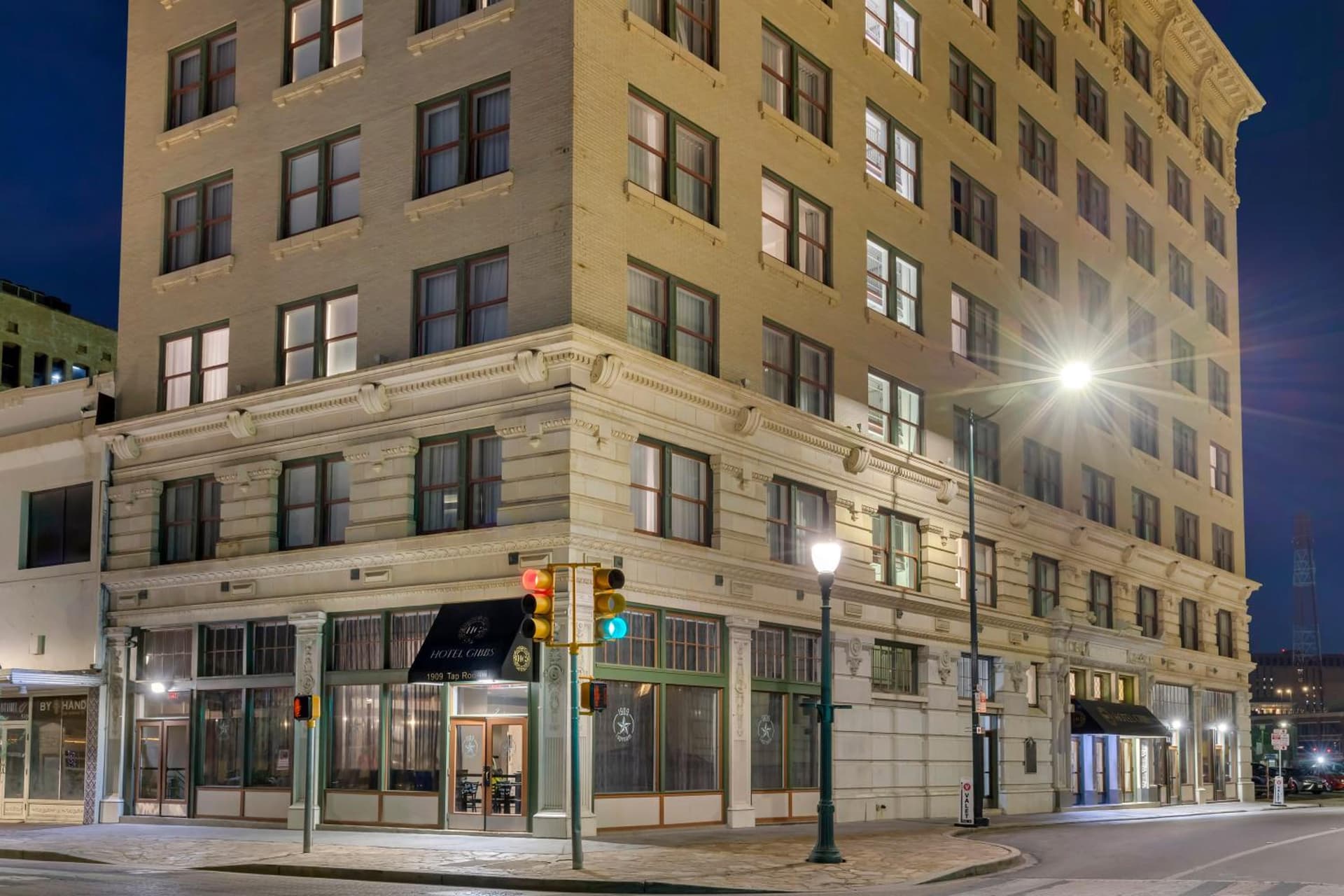 Hotel Gibbs Downtown Riverwalk gallery photo in San Antonio, TX — image 10