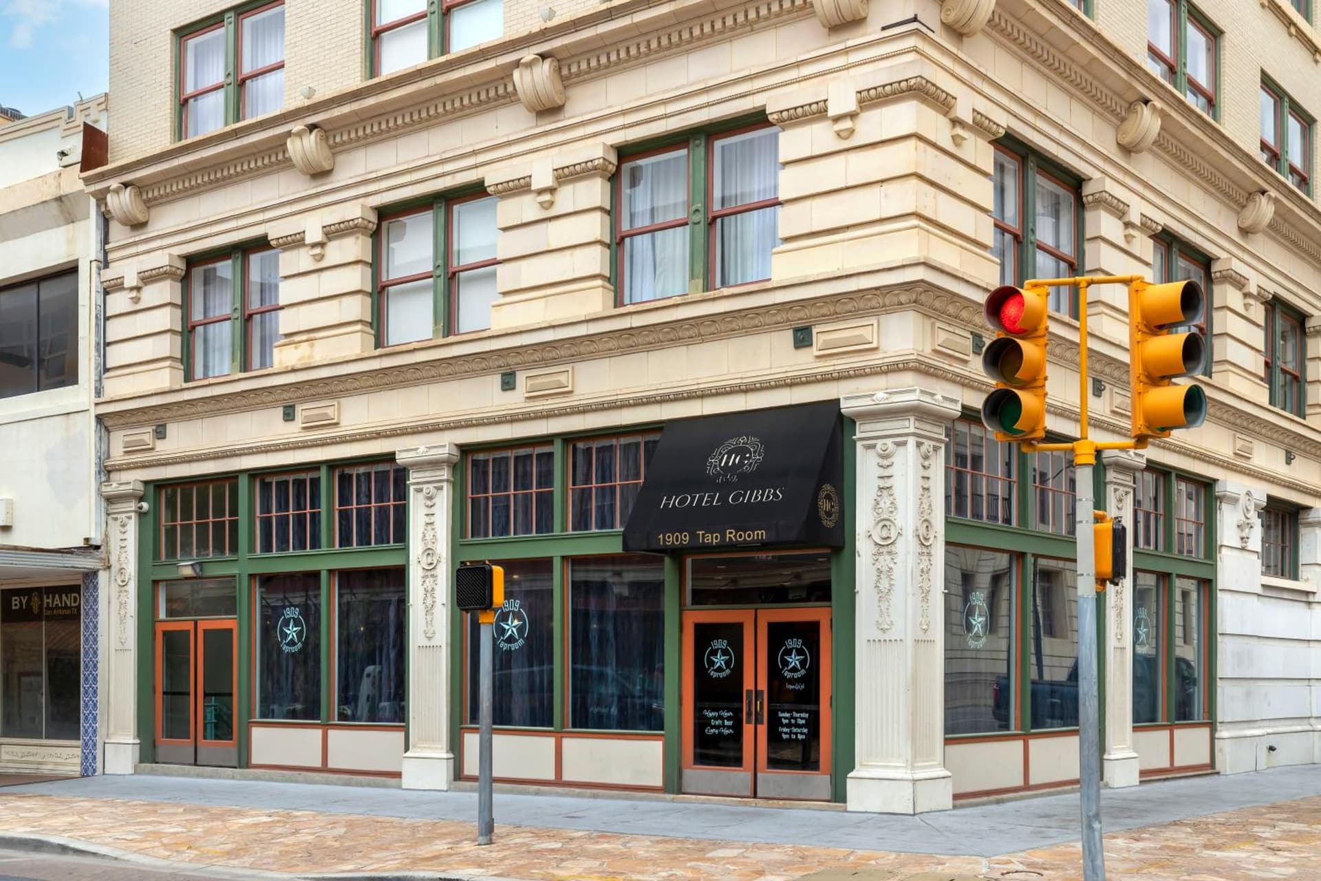 Hotel Gibbs Downtown Riverwalk gallery photo in San Antonio, TX — image 45