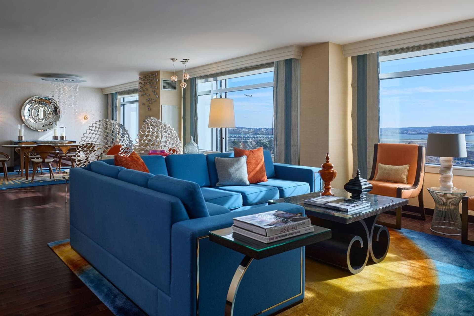 Renaissance Arlington Capital View Hotel gallery photo in Arlington, VA — image 14