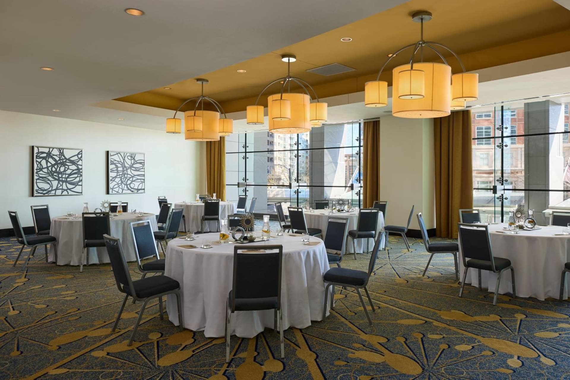 Renaissance Arlington Capital View Hotel gallery photo in Arlington, VA — image 50