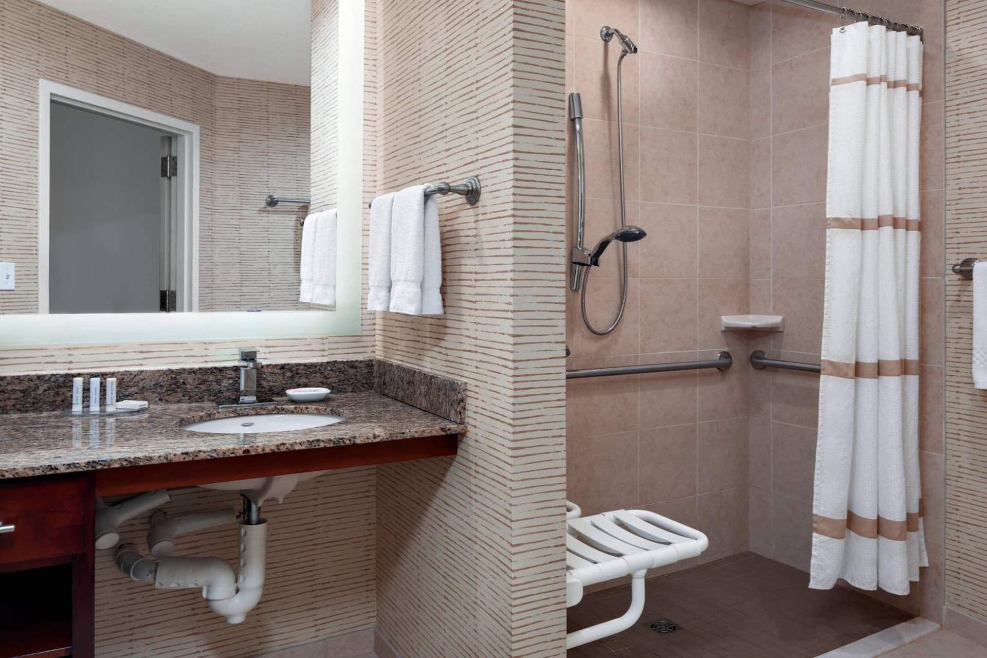 Residence Inn by Marriott Cincinnati Downtown/The Phelps gallery photo in Cincinnati, OH — image 15
