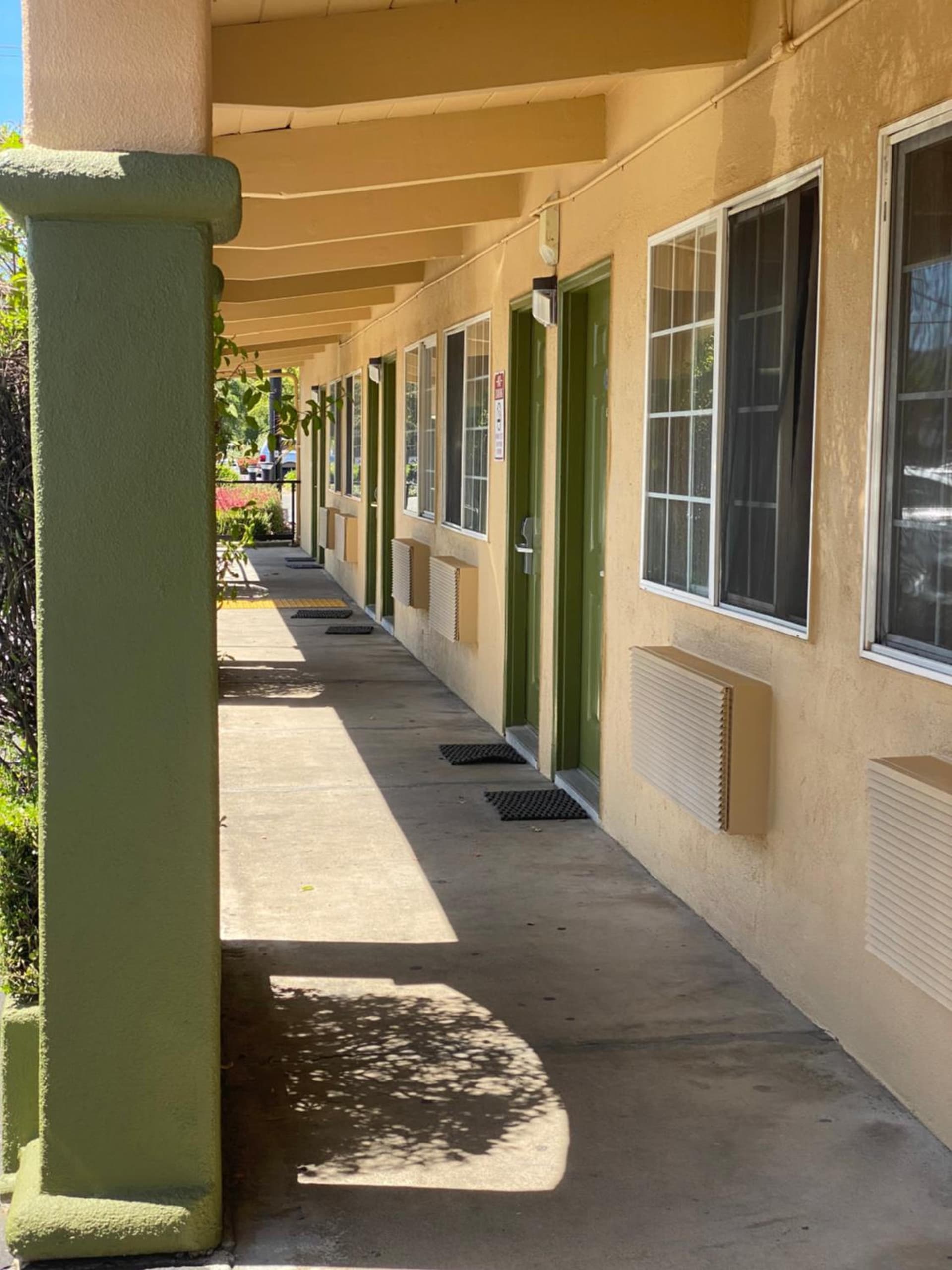 Holiday Motel — hotel in Morgan Hill, California