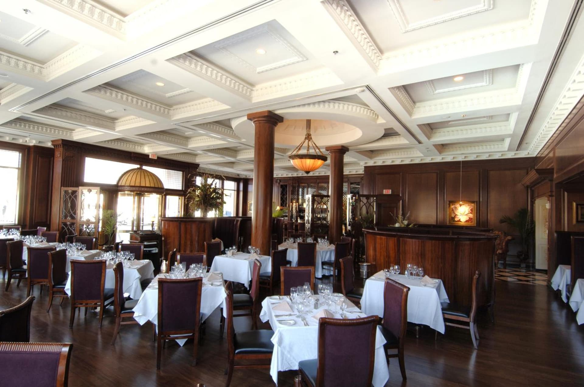 Market Pavilion Hotel gallery photo in Charleston, SC — image 9