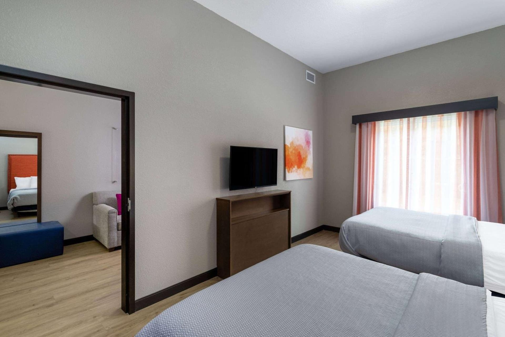 La Quinta Inn & Suites by Wyndham Augusta Fort Eisenhower gallery photo in Augusta, GA — image 28