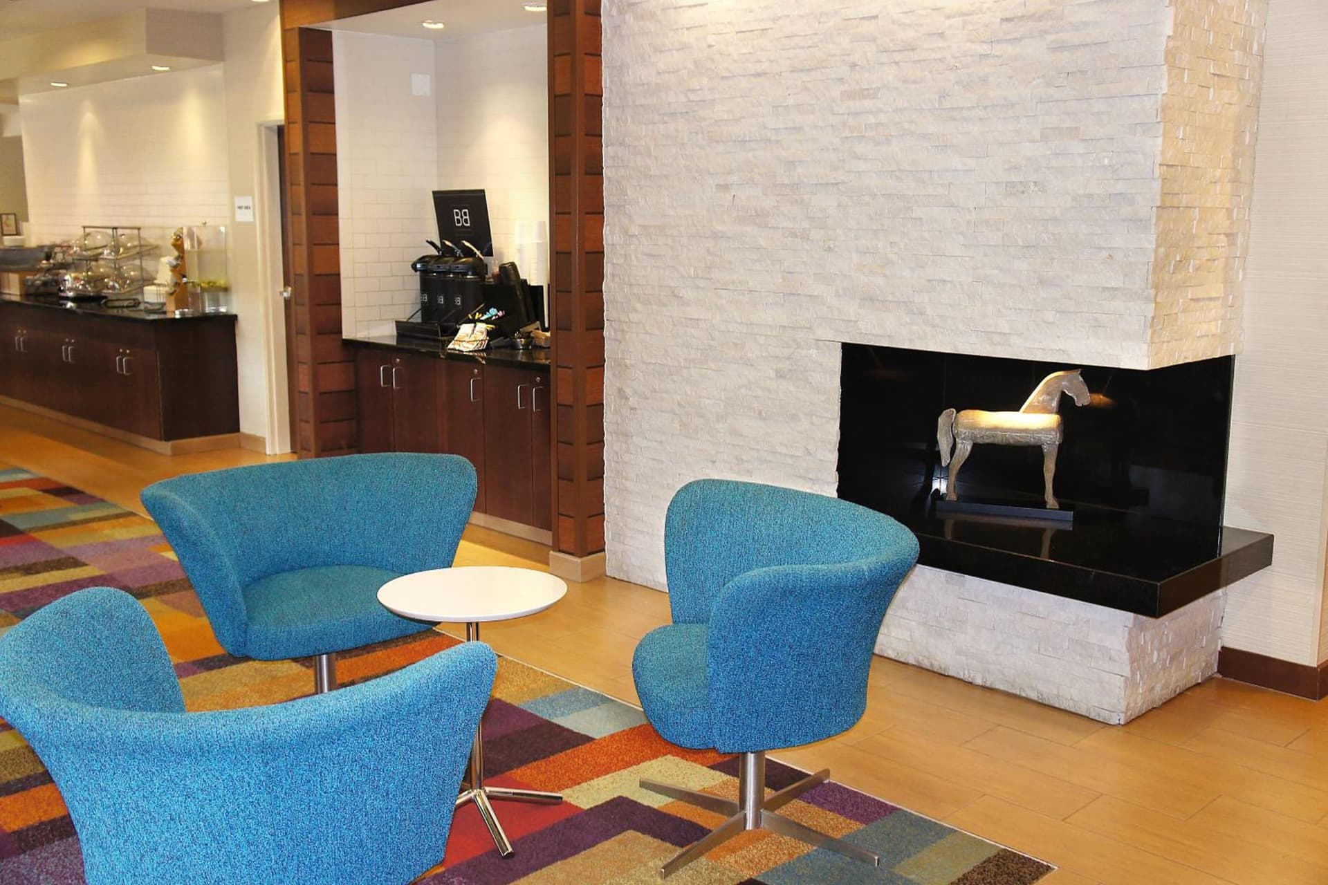 Fairfield Inn & Suites Dallas Park Central property views in Dallas, TX — gallery photo 3
