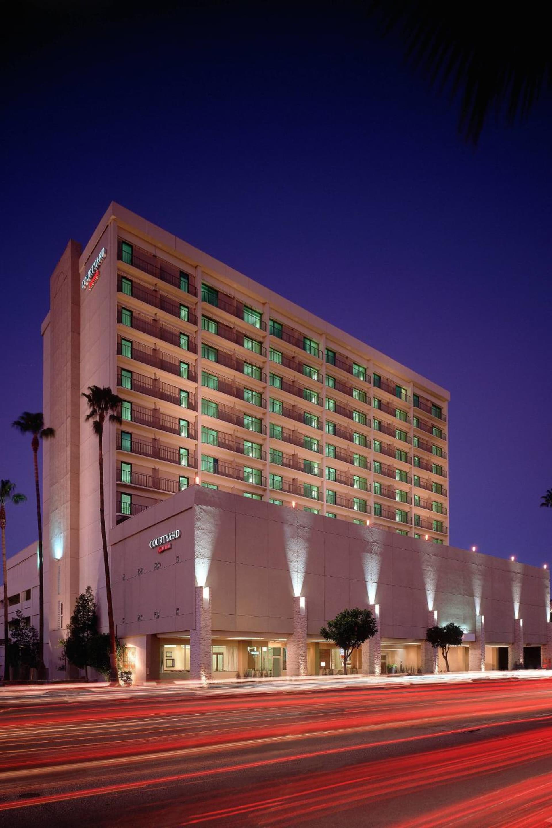 Courtyard Los Angeles Sherman Oaks featured exterior or lobby in Sherman Oaks, CA — similar hotel