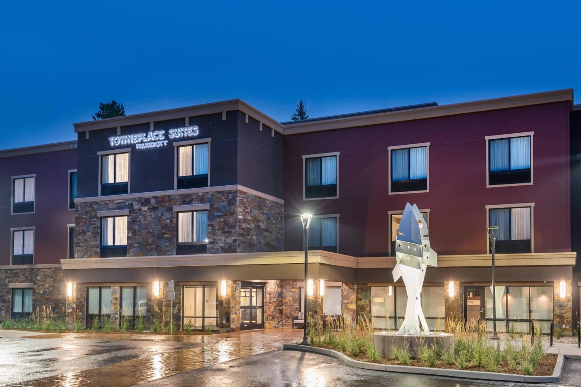TownePlace Suites by Marriott Whitefish Kalispell interior in Whitefish, MT — gallery photo 2