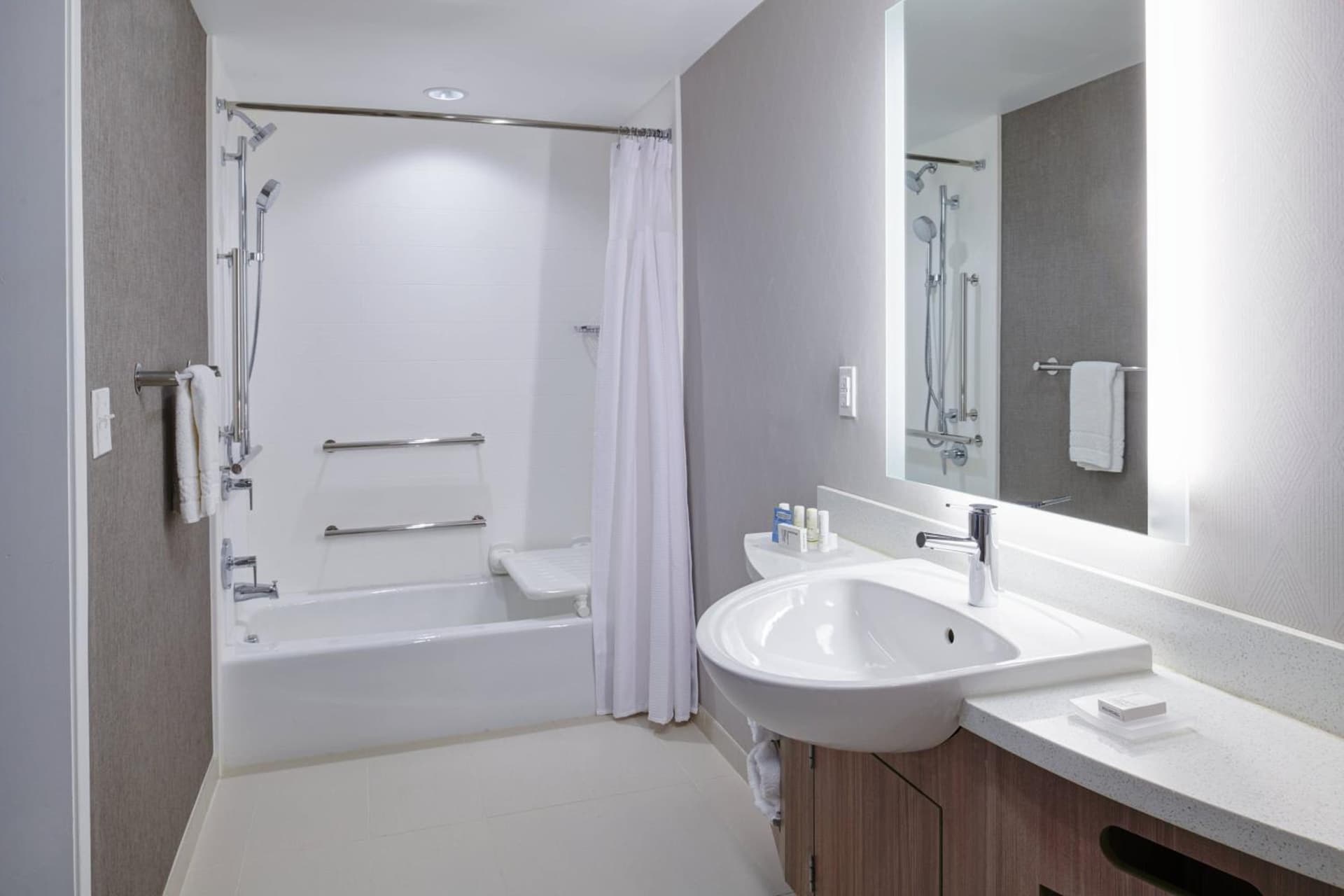 SpringHill Suites by Marriott Wixom Novi gallery photo in Wixom, MI — image 18