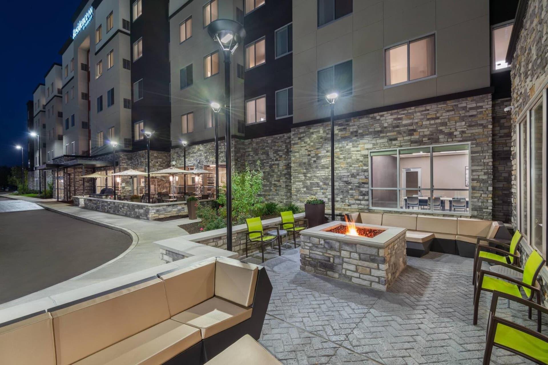 SpringHill Suites by Marriott Indianapolis Keystone gallery photo in Indianapolis, IN — image 4