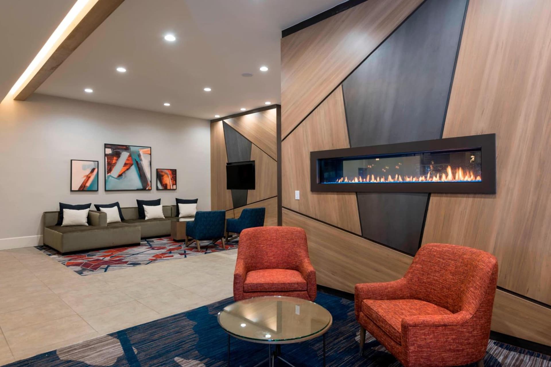 Sonesta Hotel Grand Rapids Airport gallery photo in Grand Rapids, MI — image 23