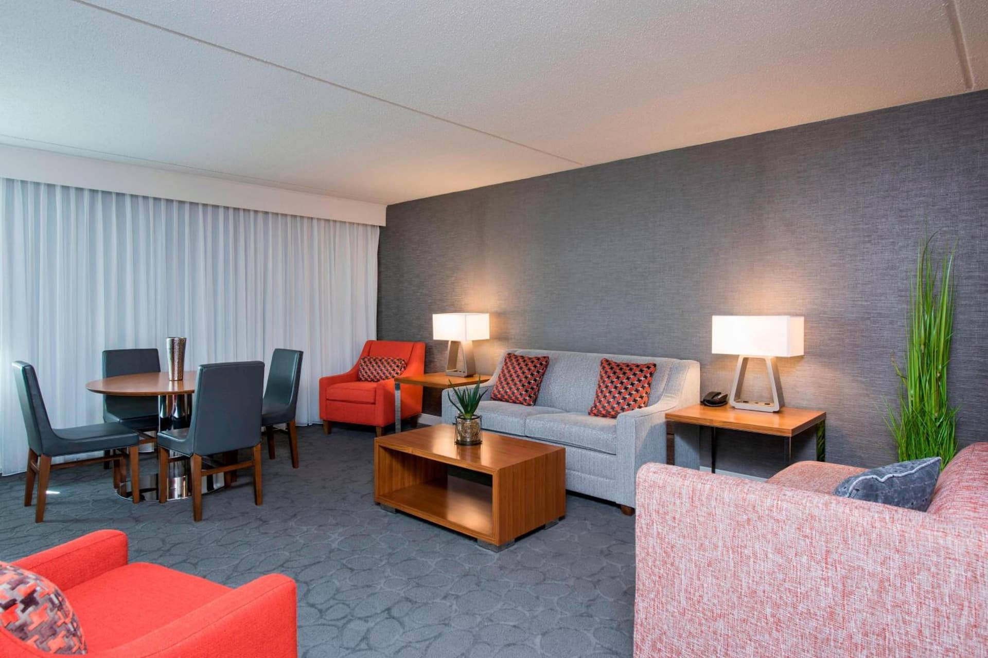 Sonesta Hotel Grand Rapids Airport gallery photo in Grand Rapids, MI — image 21