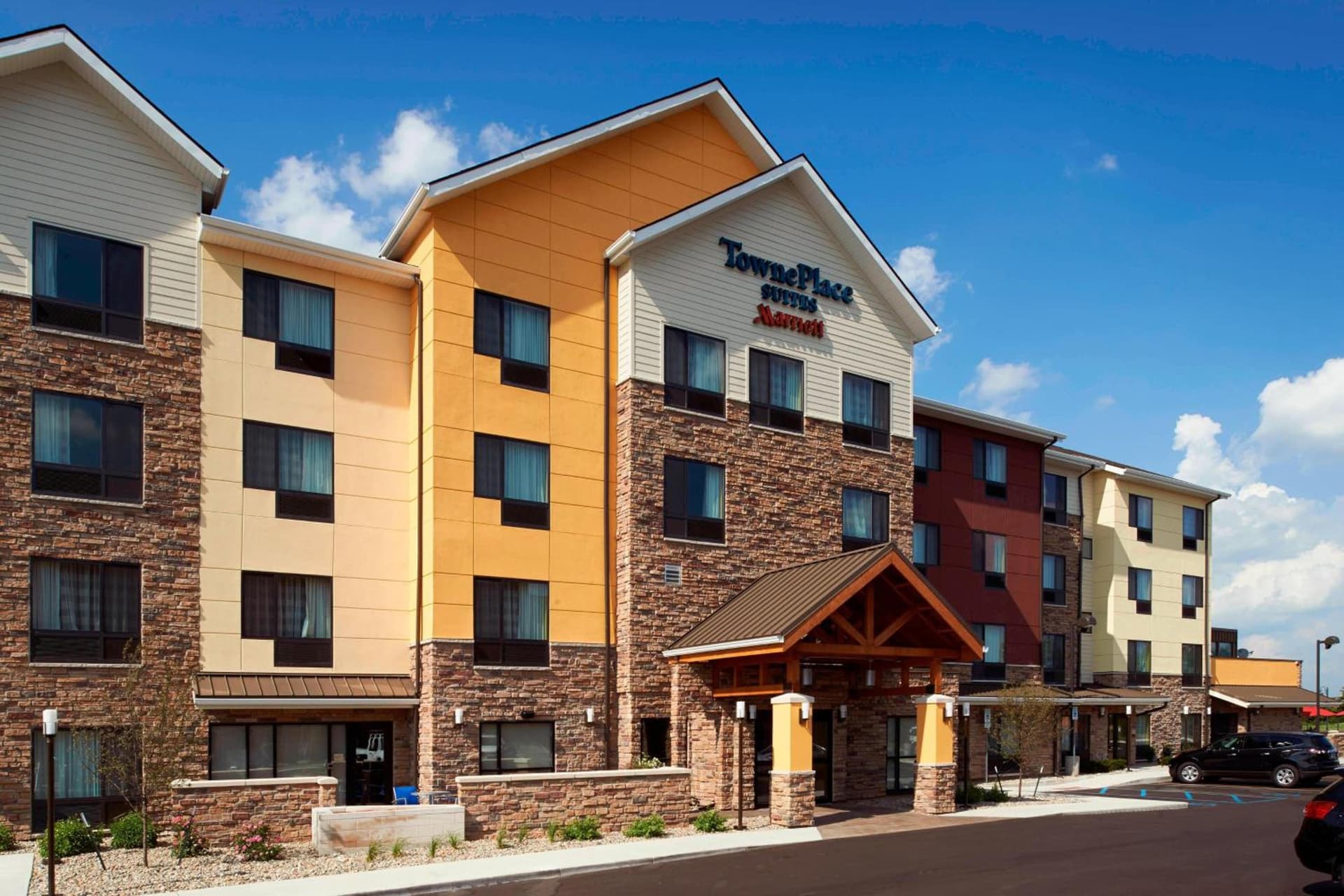 TownePlace Suites by Marriott Saginaw featured exterior or lobby in Saginaw, MI — similar hotel