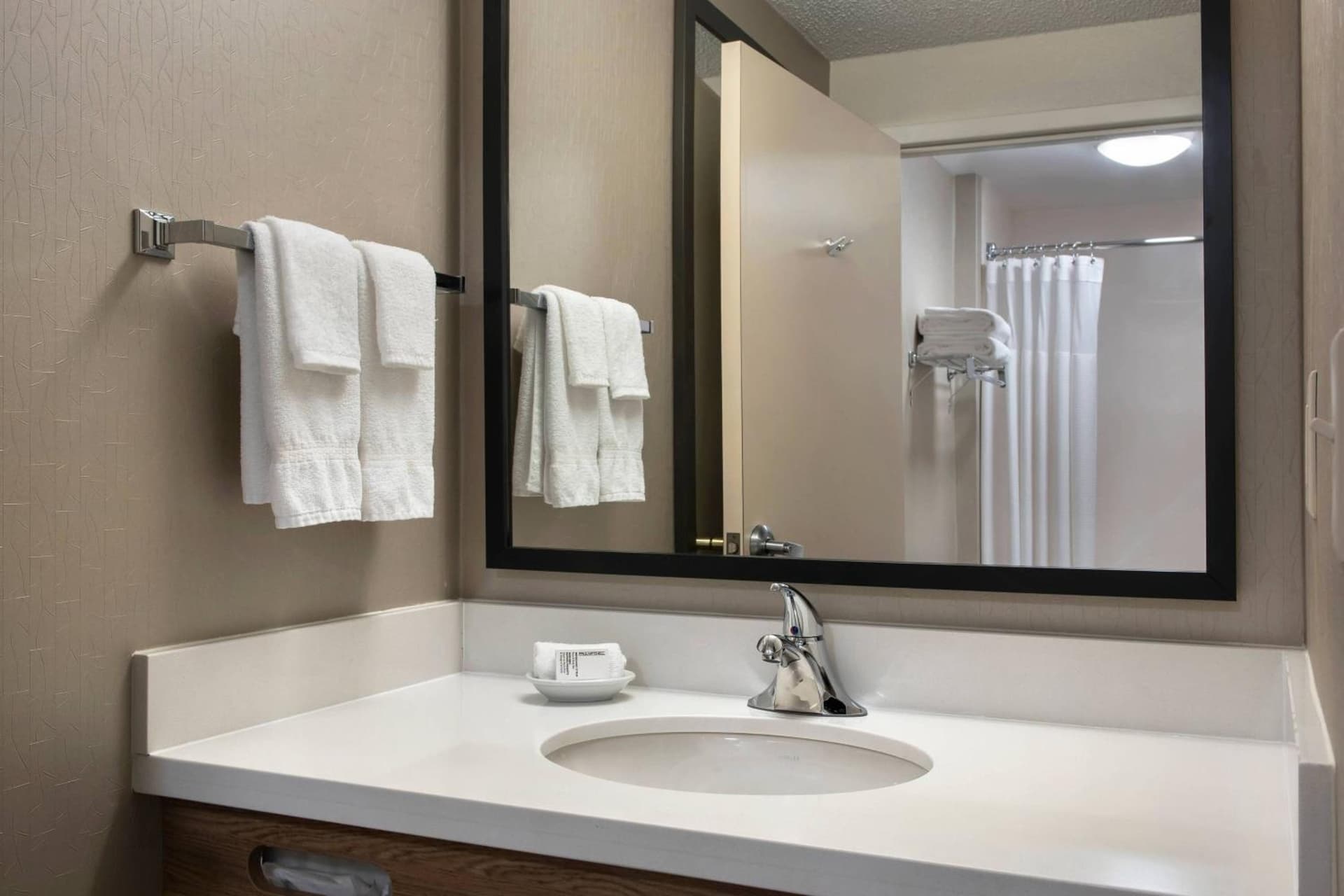 SpringHill Suites Danbury gallery photo in Danbury, CT — image 6