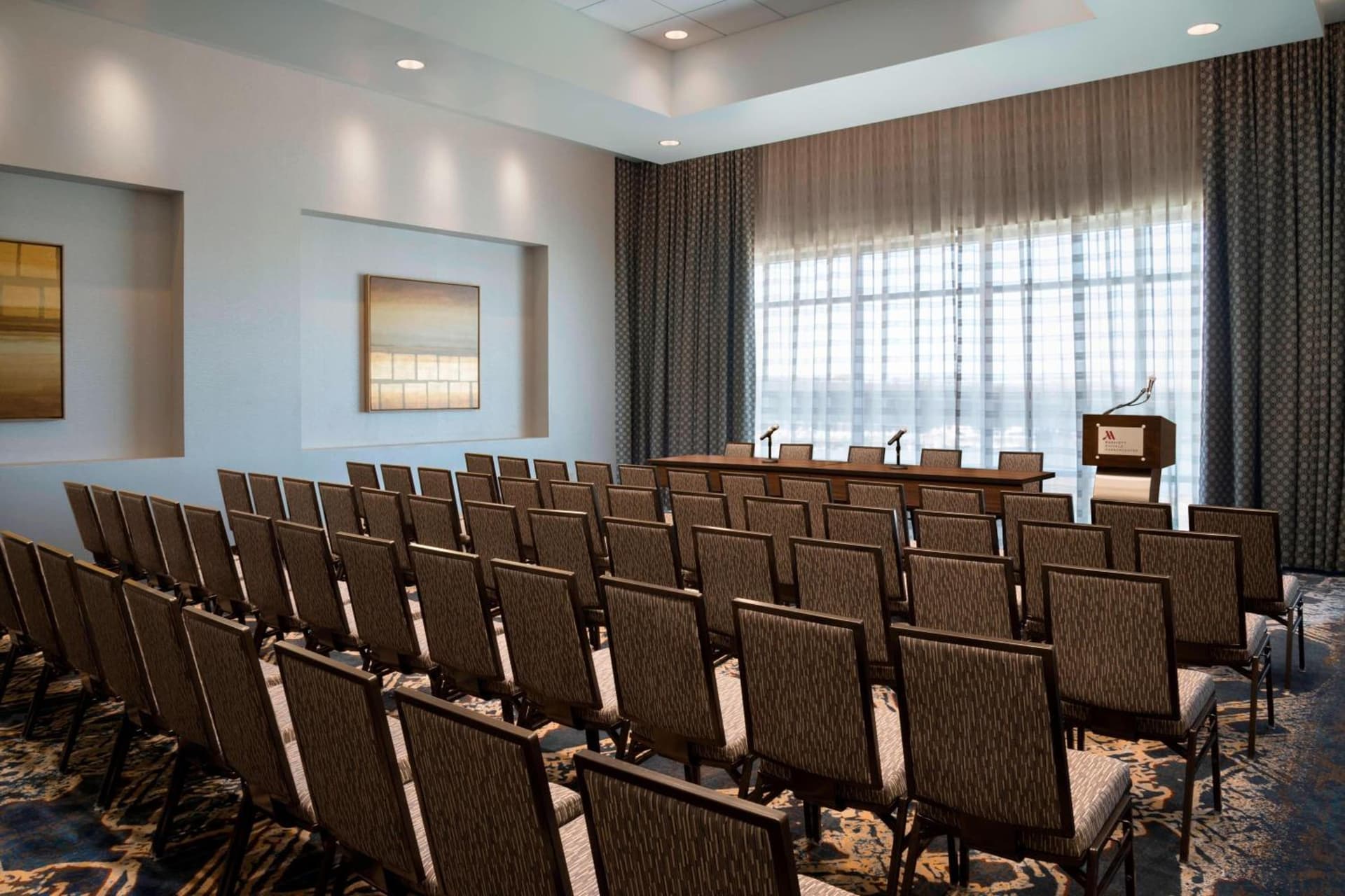Buffalo Marriott at LECOM HARBORCENTER gallery photo in Buffalo, NY — image 28
