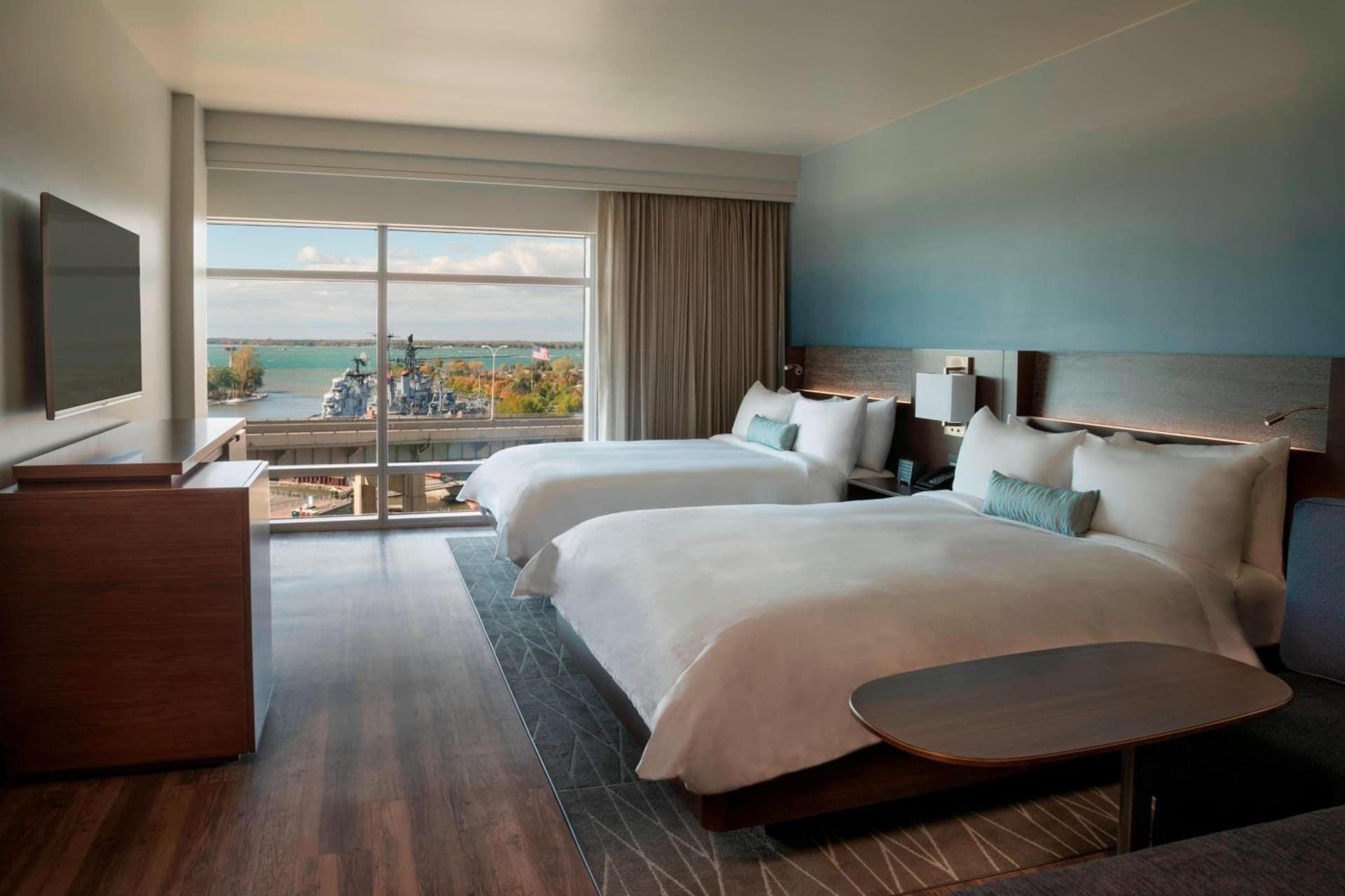 Buffalo Marriott at LECOM HARBORCENTER gallery photo in Buffalo, NY — image 12