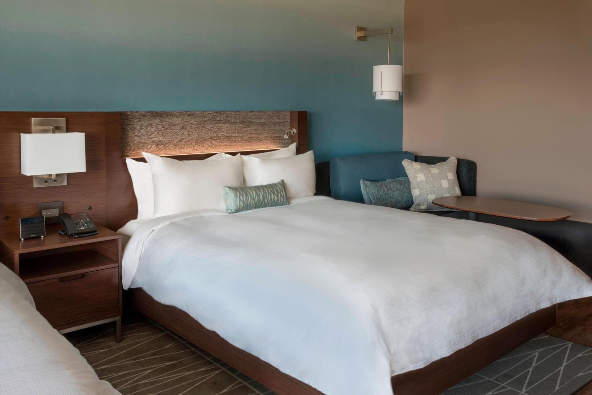 Buffalo Marriott at LECOM HARBORCENTER gallery photo in Buffalo, NY — image 29