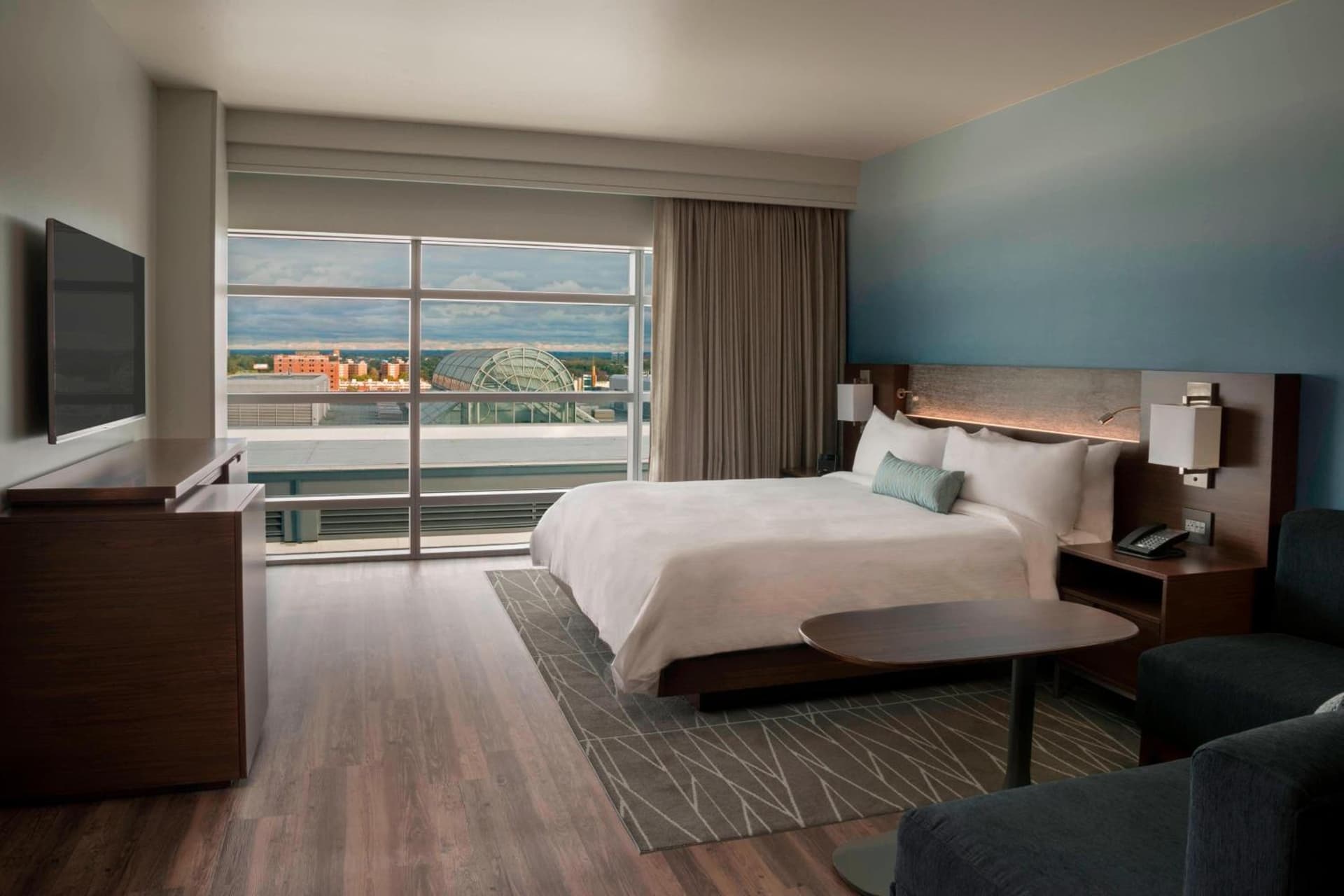 Buffalo Marriott at LECOM HARBORCENTER gallery photo in Buffalo, NY — image 23