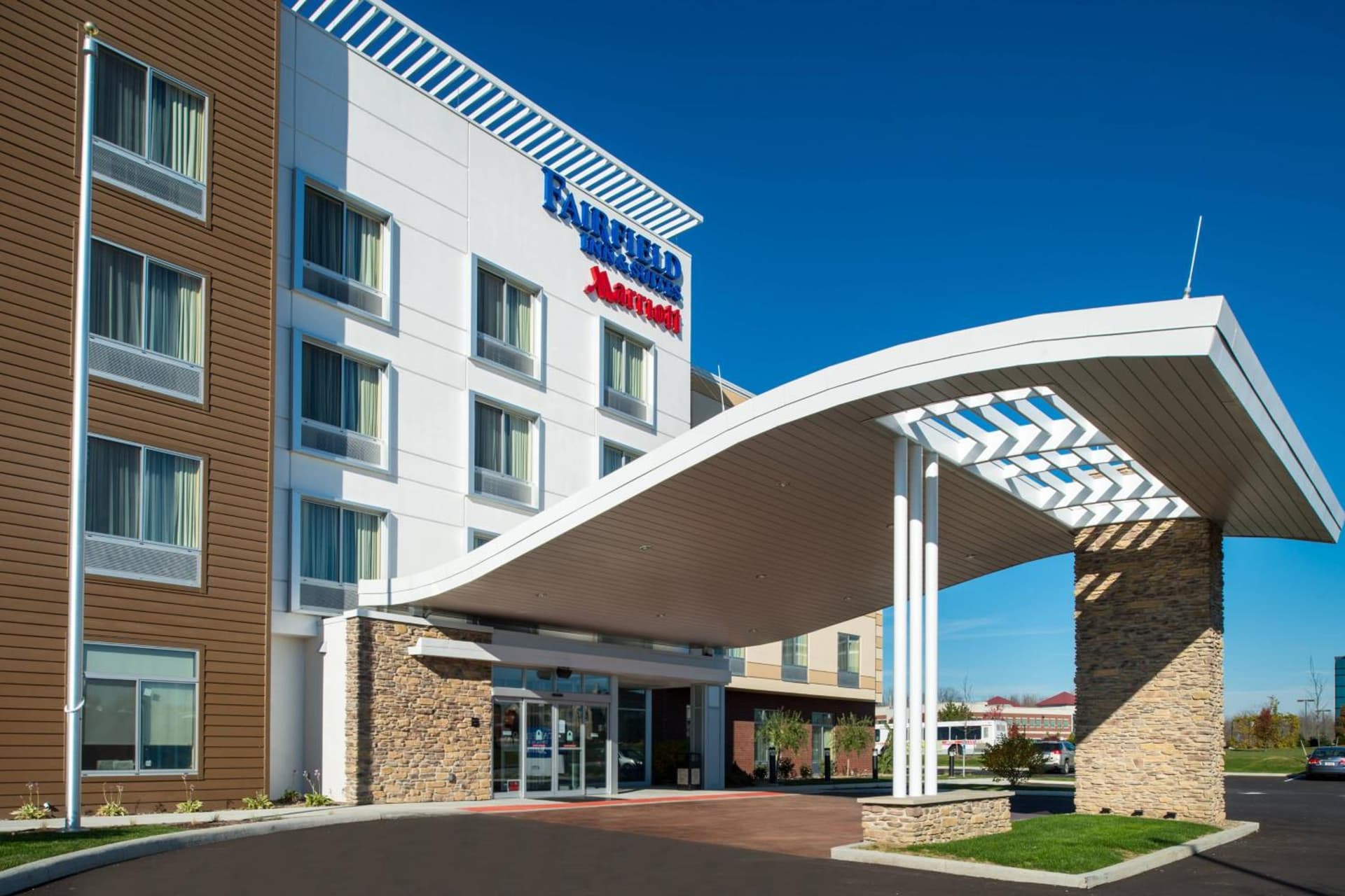 Fairfield Inn & Suites by Marriott Akron Stow interior in Stow, OH — gallery photo 2
