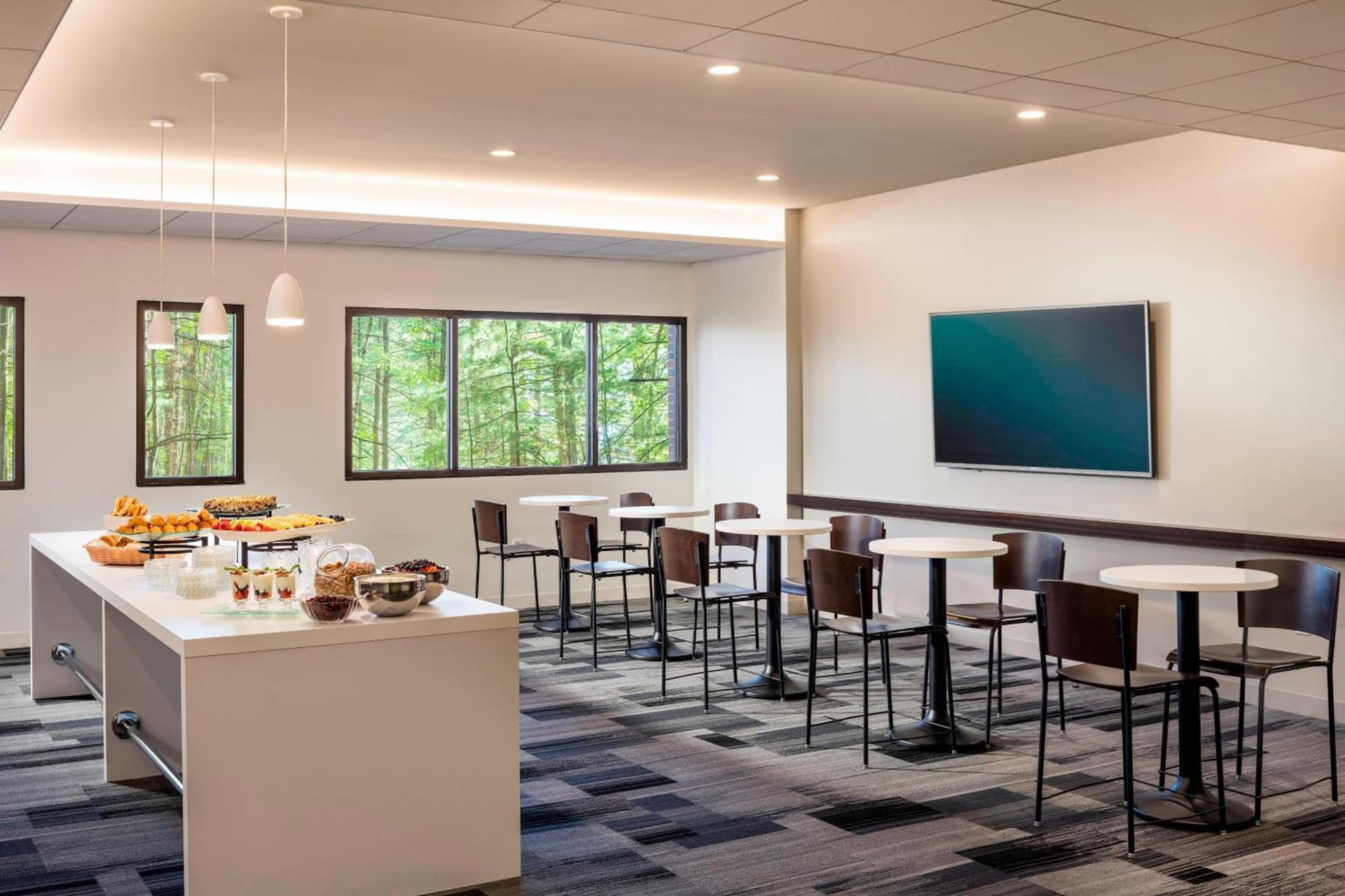 Four Points by Sheraton Norwood Conference Center gallery photo in Norwood — image 17