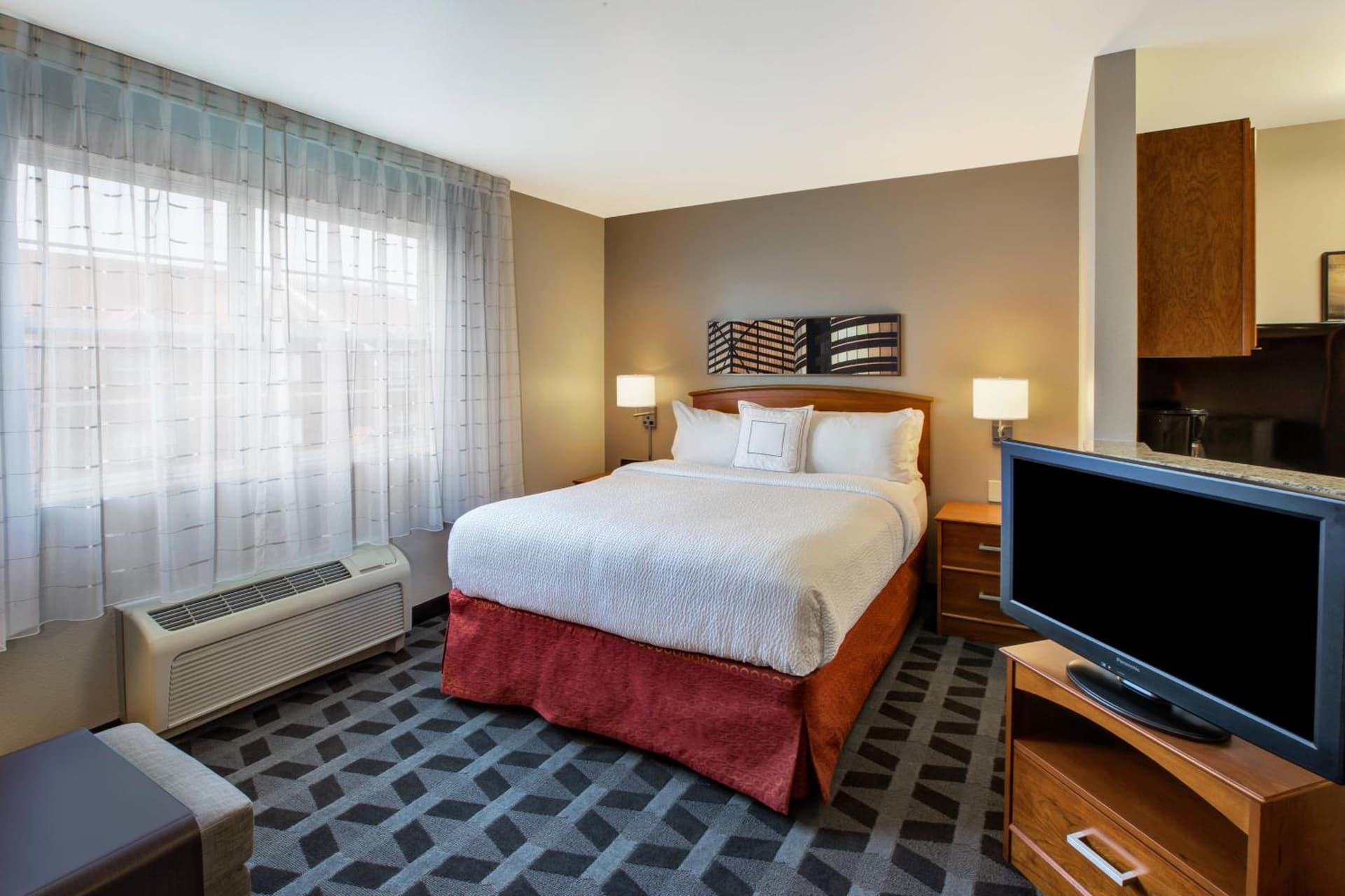 TownePlace Suites by Marriott Detroit Livonia gallery photo in Livonia, MI — image 11