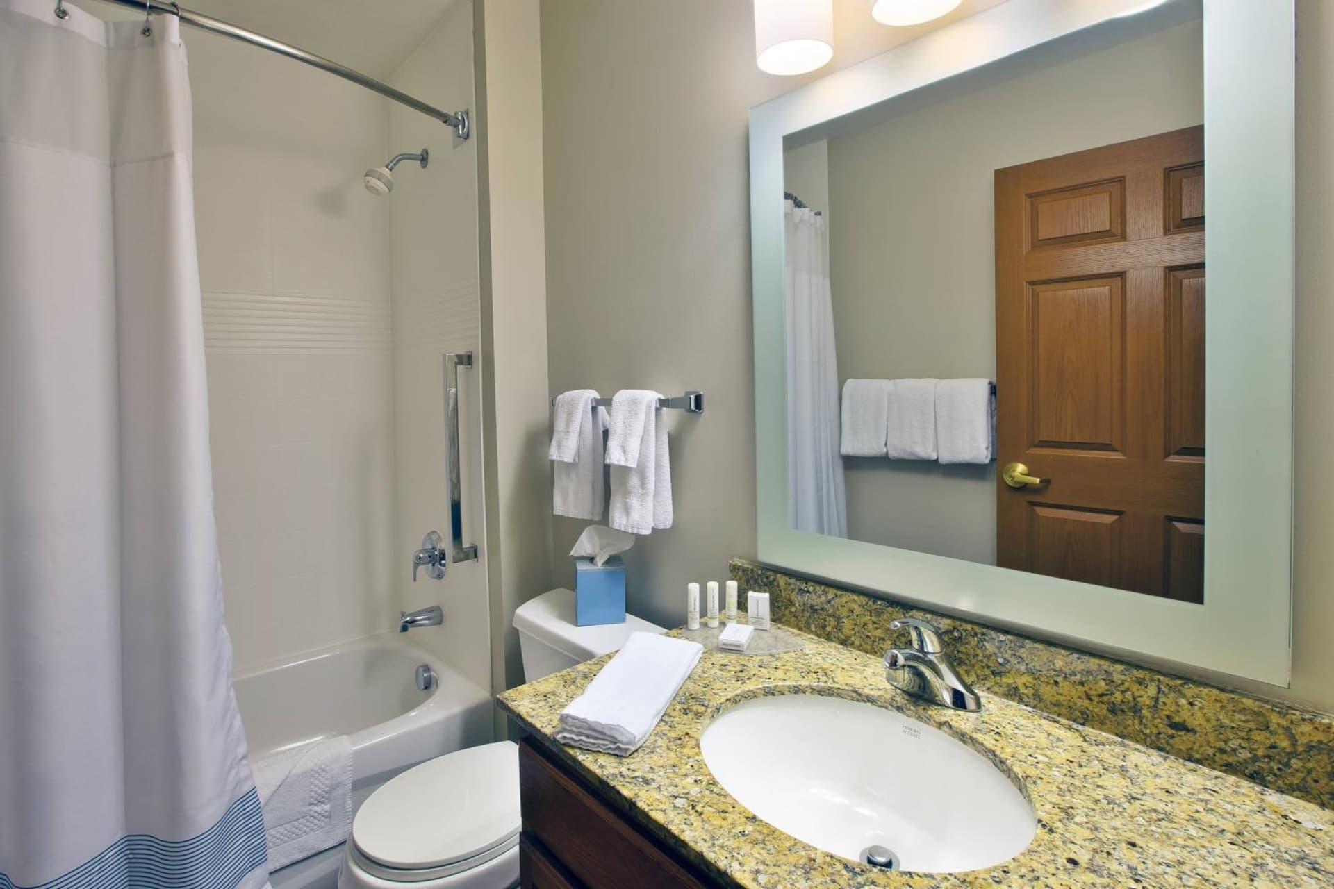 TownePlace Suites by Marriott Detroit Livonia gallery photo in Livonia, MI — image 14